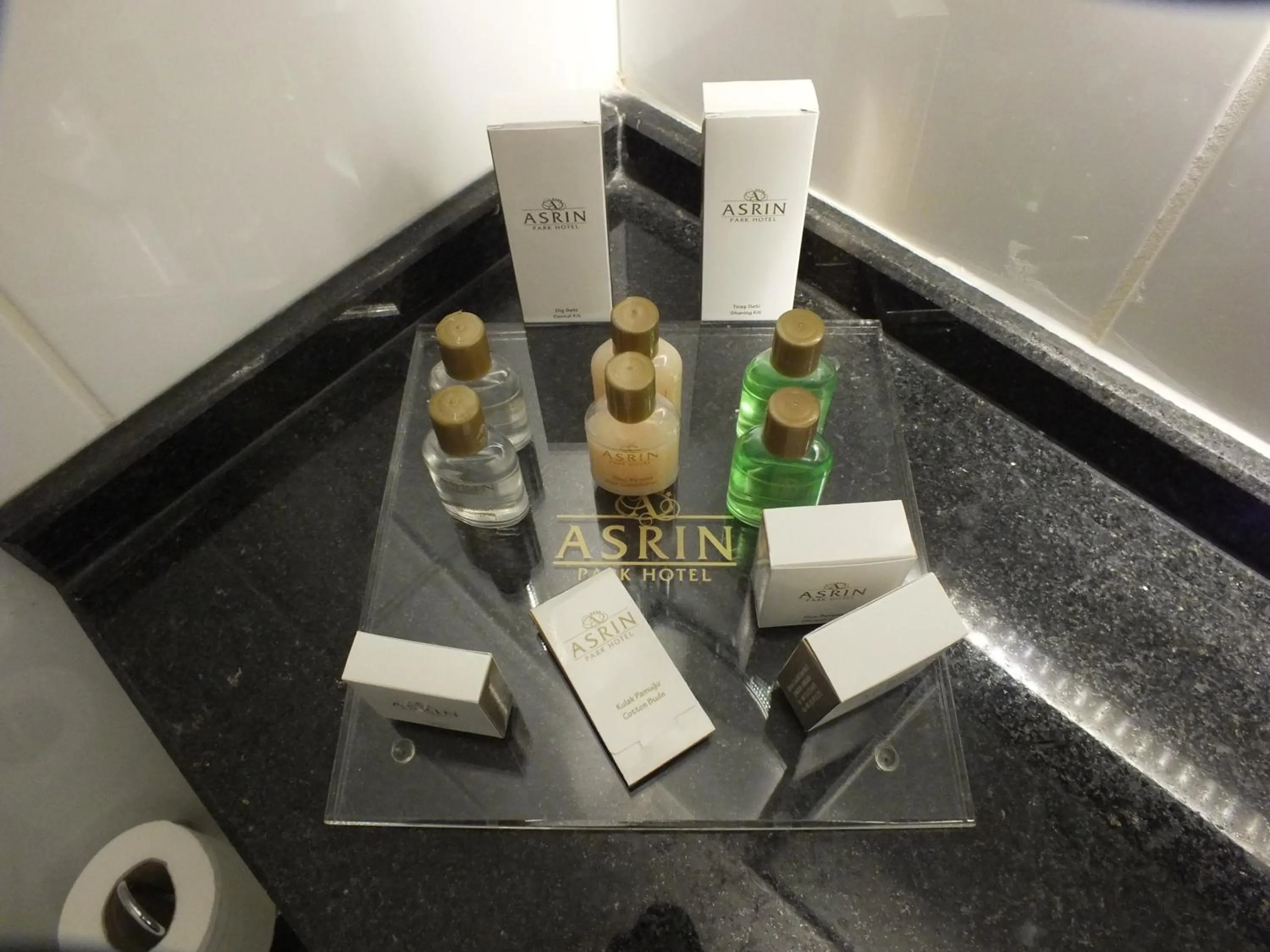 Bathroom in Asrin Park Hotel & Spa Convention Center