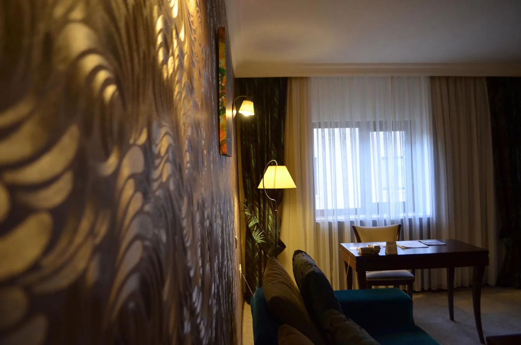 Living room in Asrin Park Hotel & Spa Convention Center