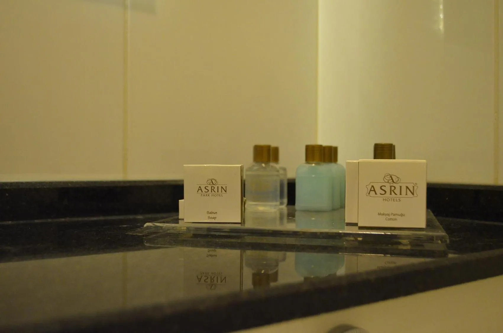 Bathroom in Asrin Park Hotel & Spa Convention Center