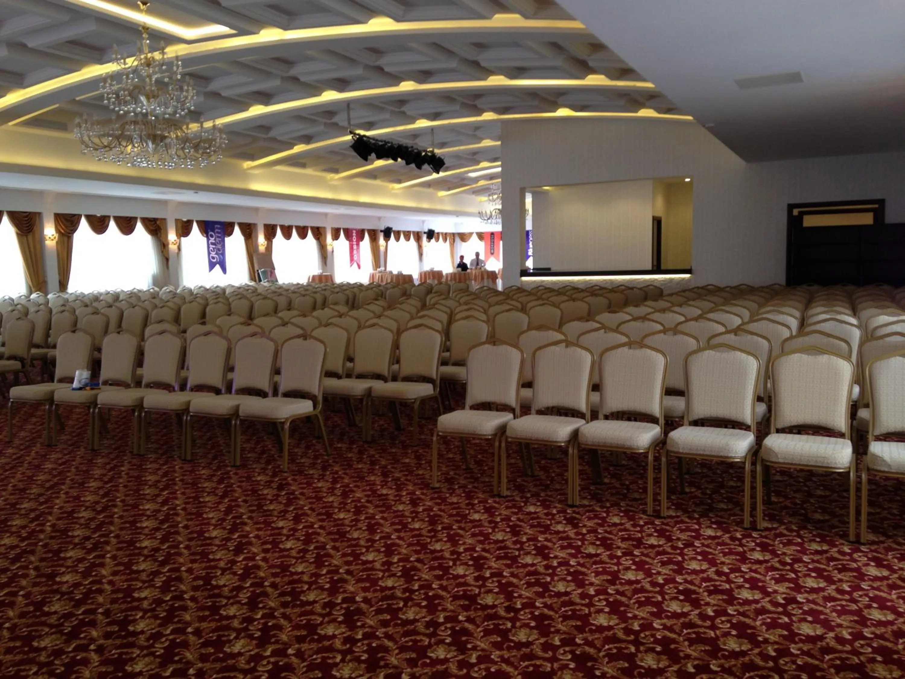 Business facilities in Asrin Park Hotel & Spa Convention Center