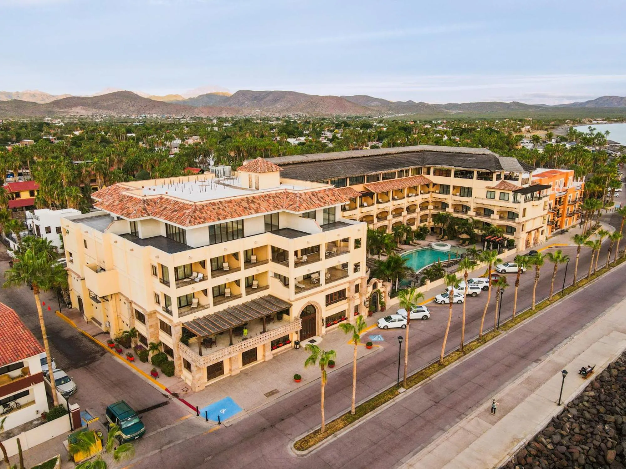 Property building in La Mision Loreto