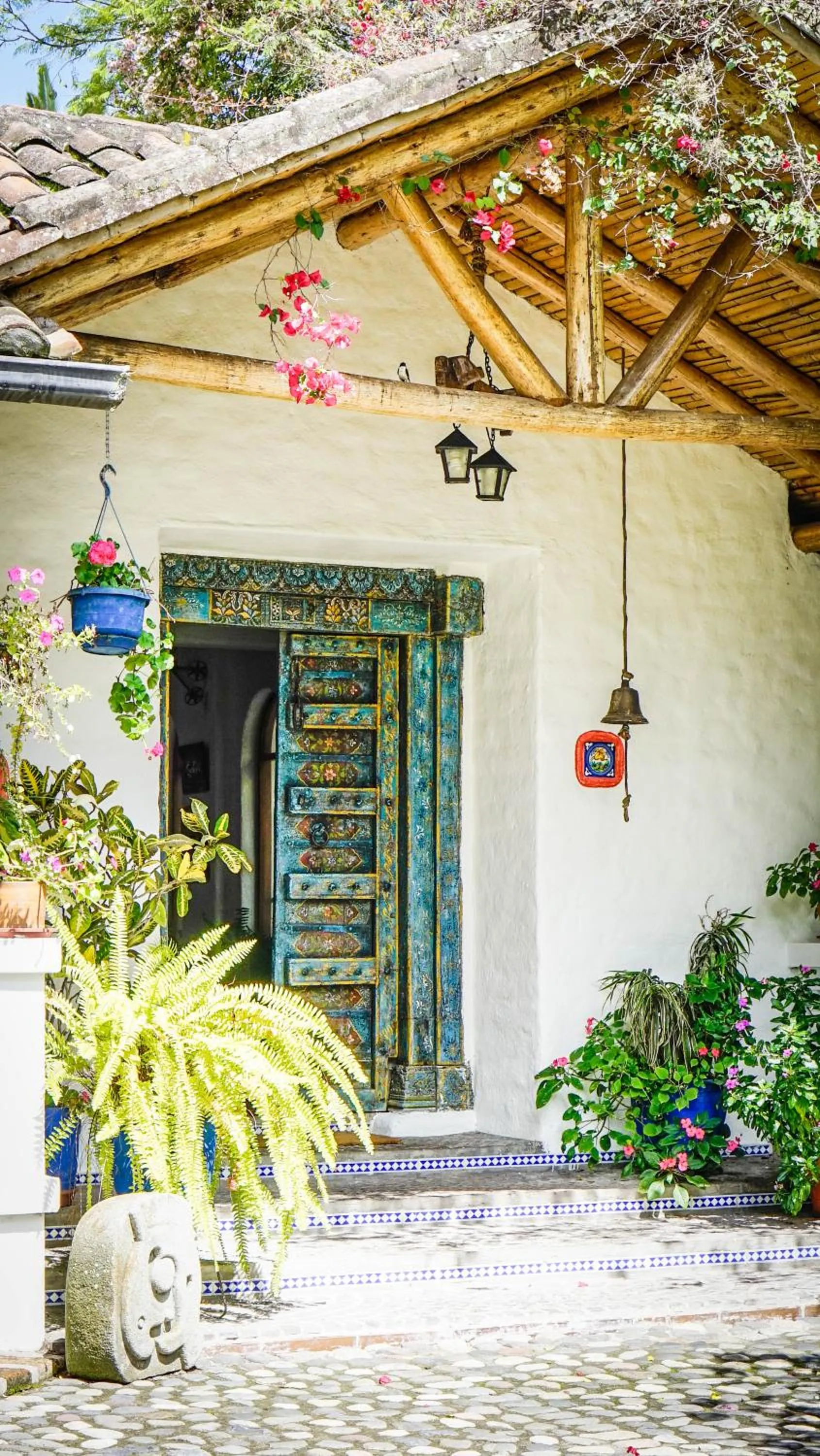 Facade/entrance in Hosteria Museart Pantavi
