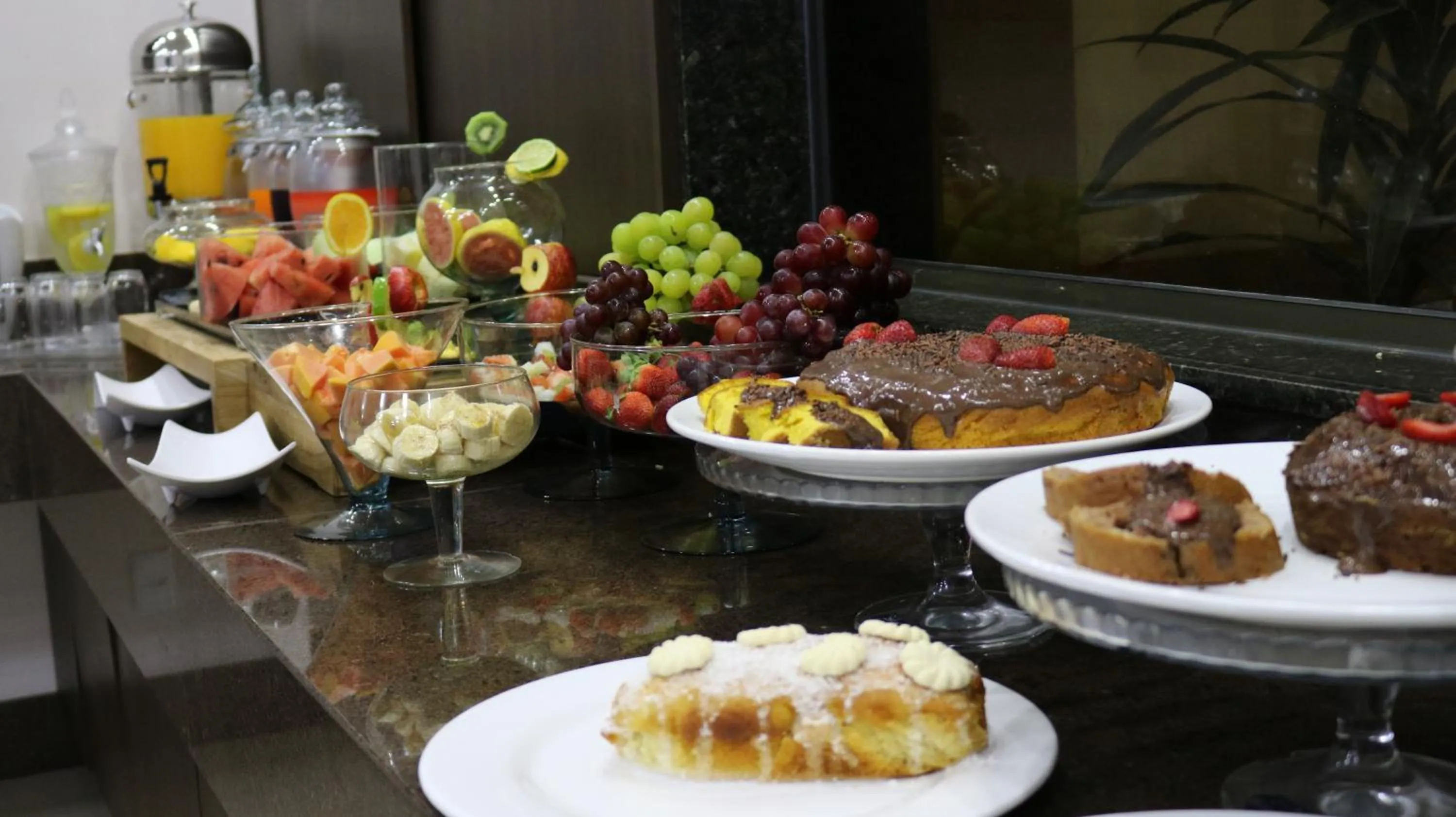 Restaurant/places to eat in Café Palace Hotel