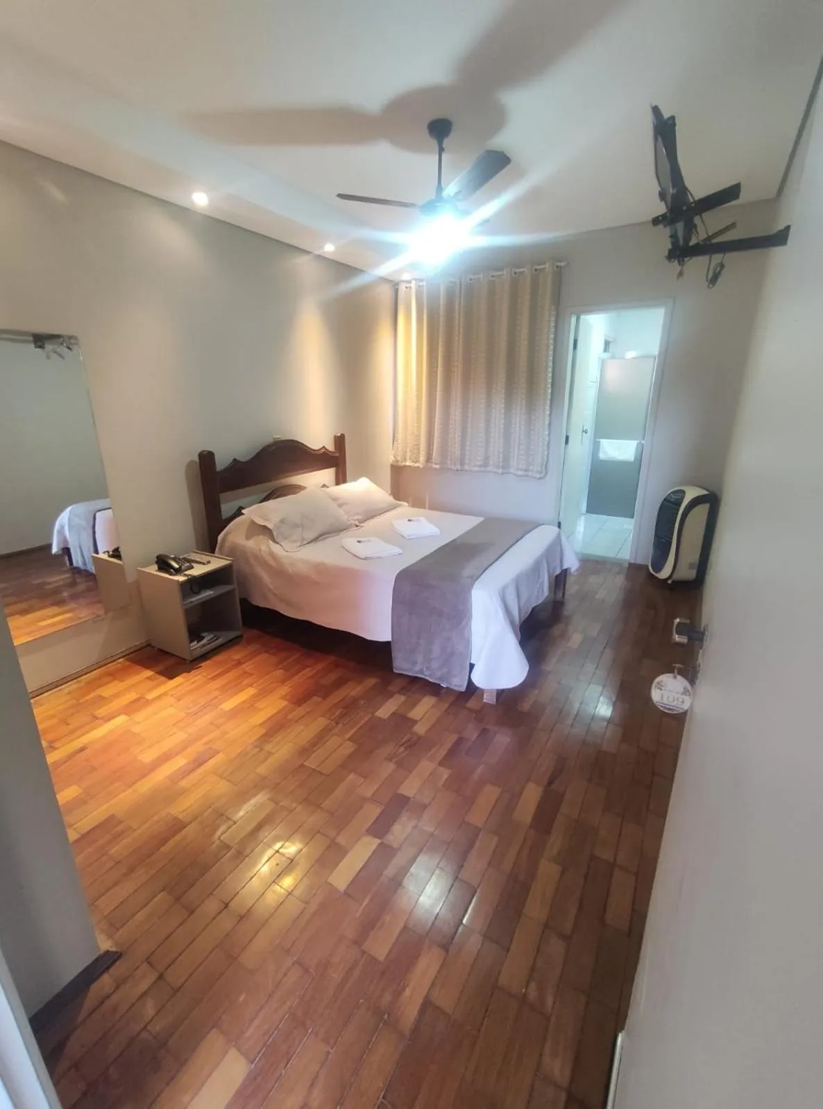 Bedroom, Bed in Café Palace Hotel