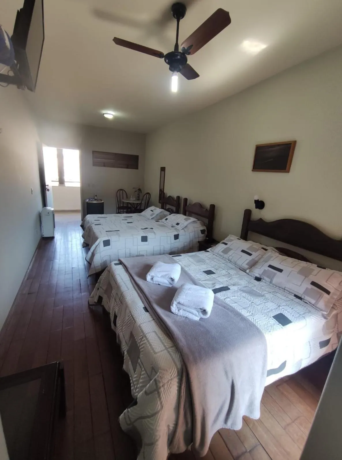 Photo of the whole room, Bed in Café Palace Hotel