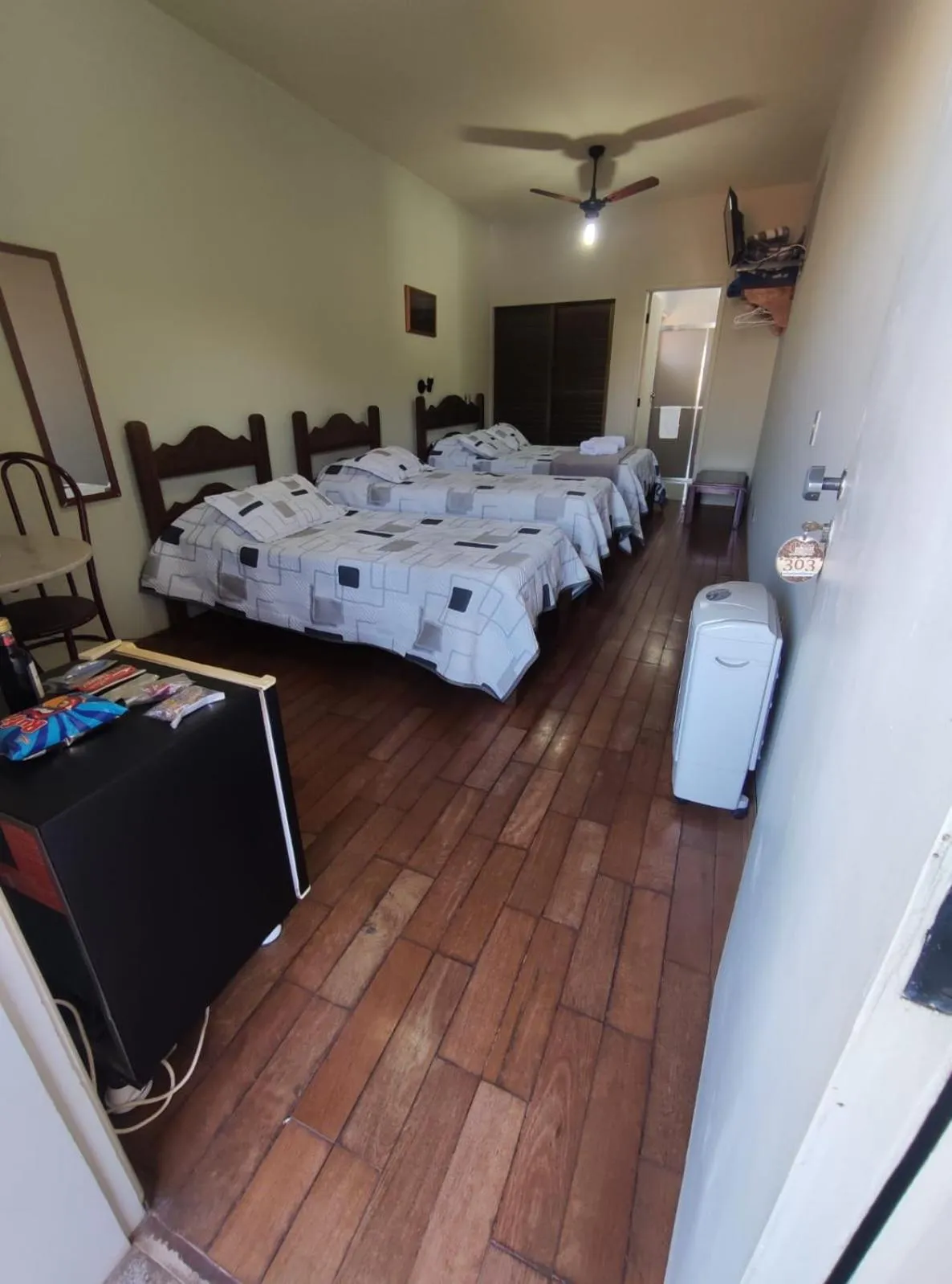 Bedroom, Bed in Café Palace Hotel