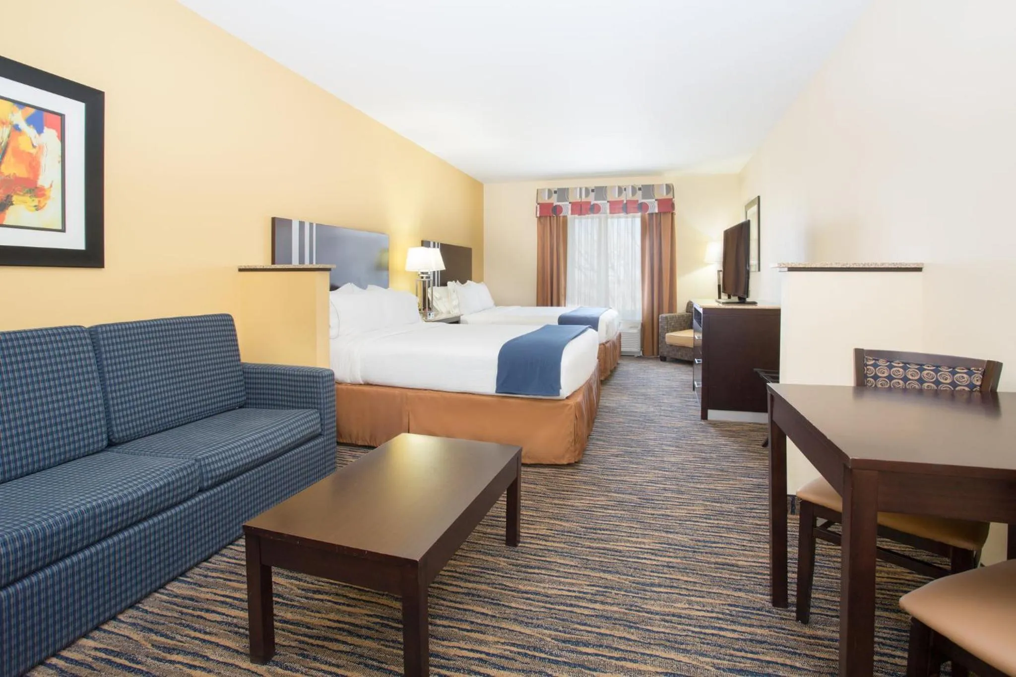 Photo of the whole room, Bed in Holiday Inn Express & Suites Denver North - Thornton by IHG