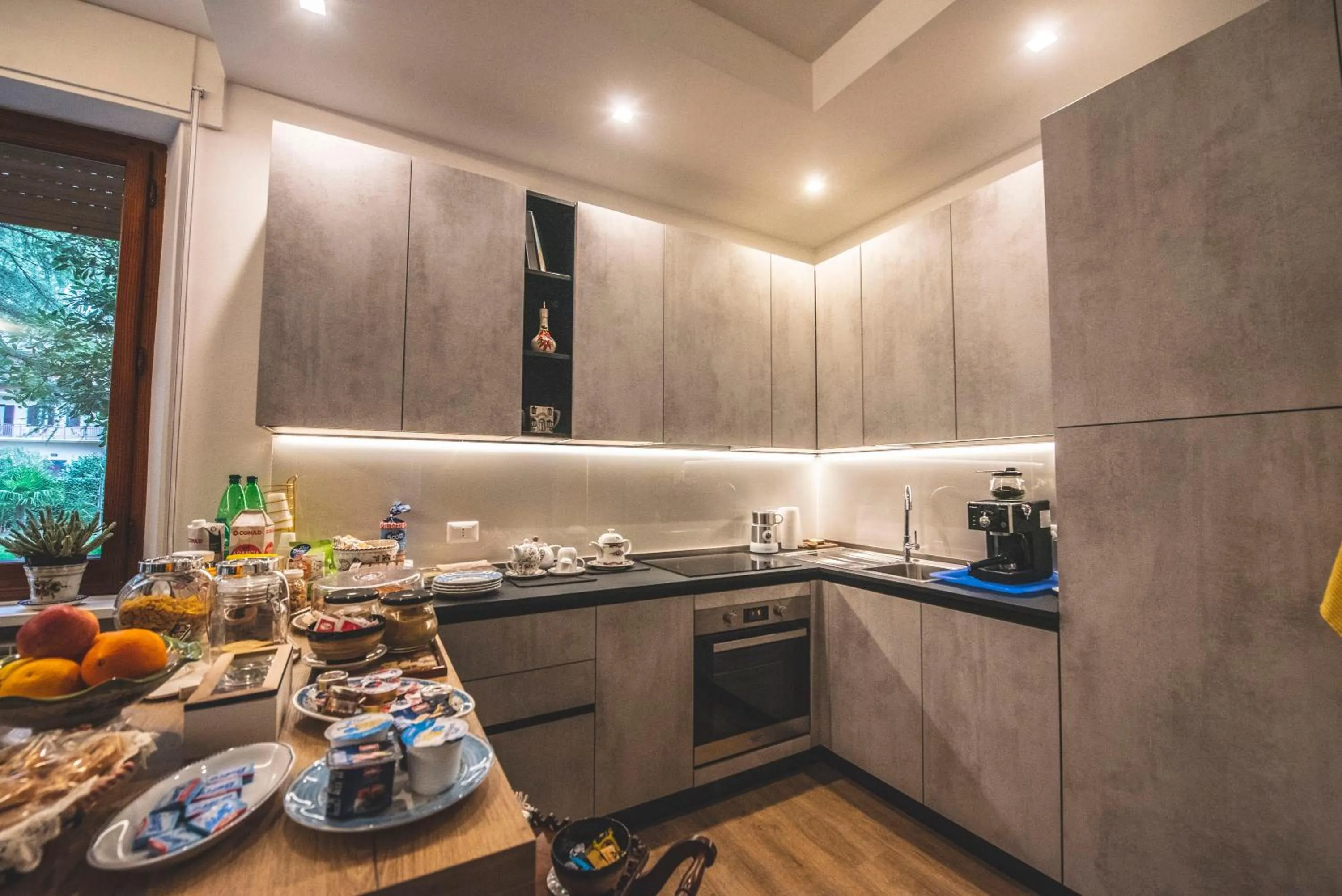 Communal kitchen in B&B Il Girasole