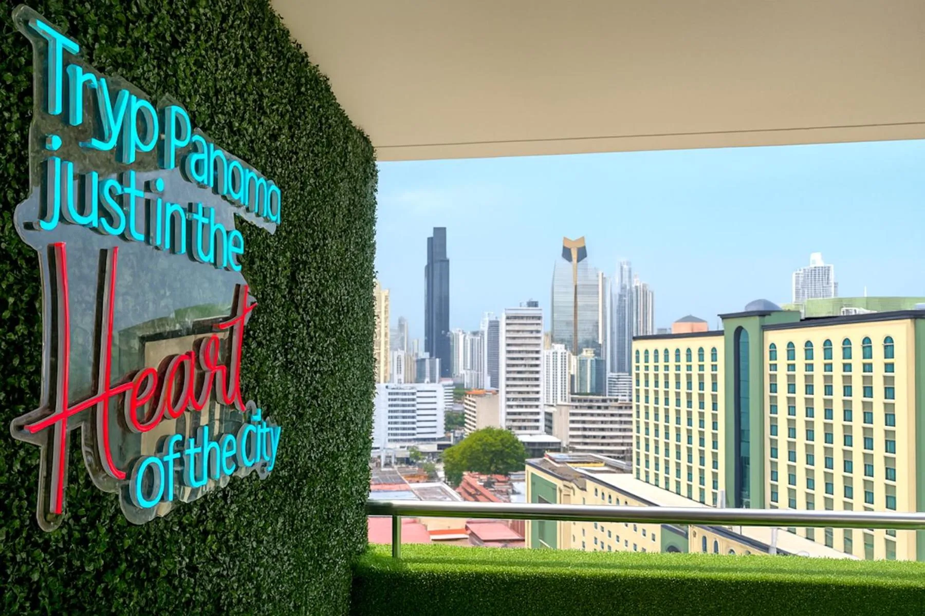 Pool view in Tryp by Wyndham Panama Centro