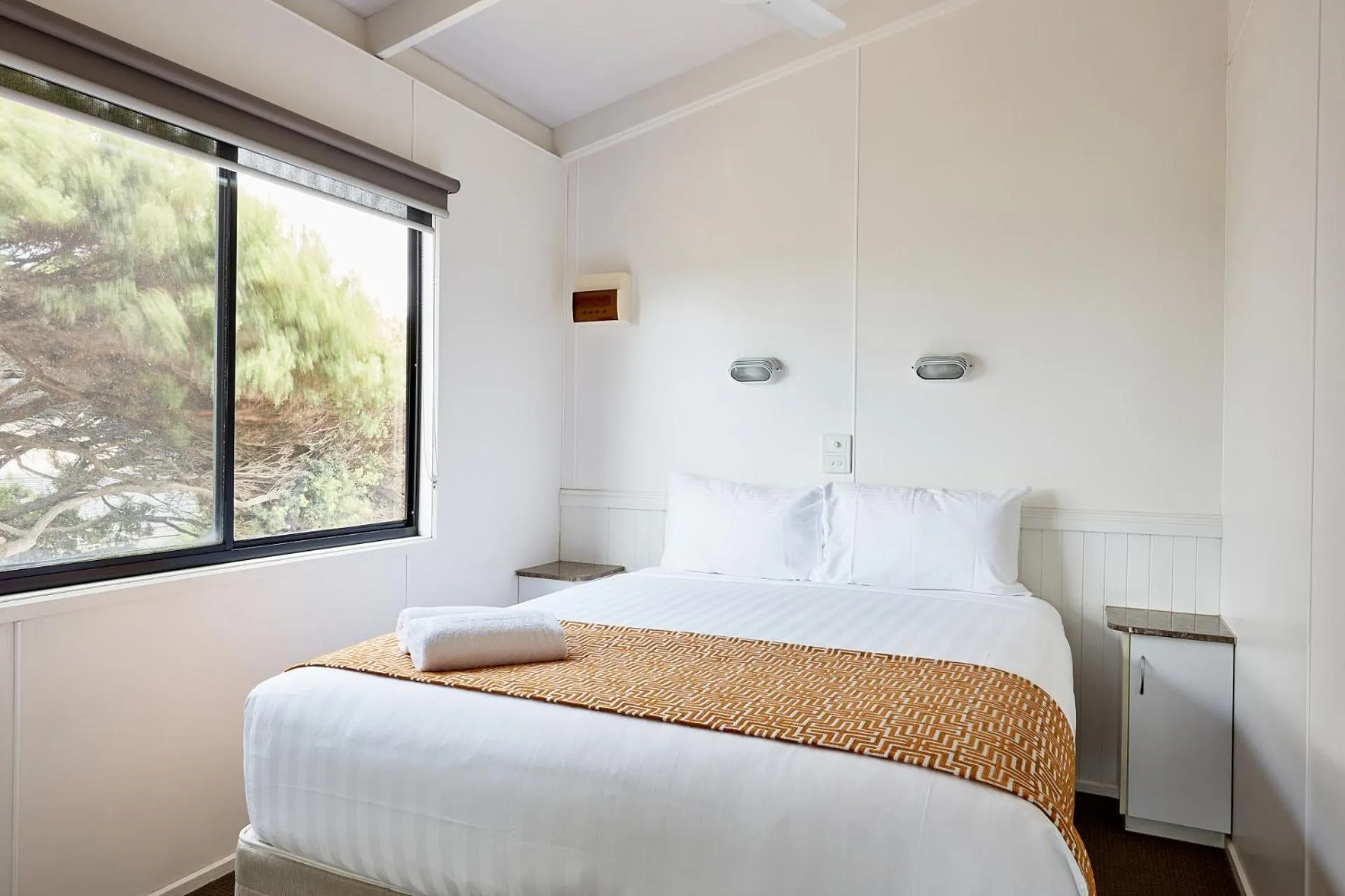 Bed in Torquay Foreshore Caravan Park