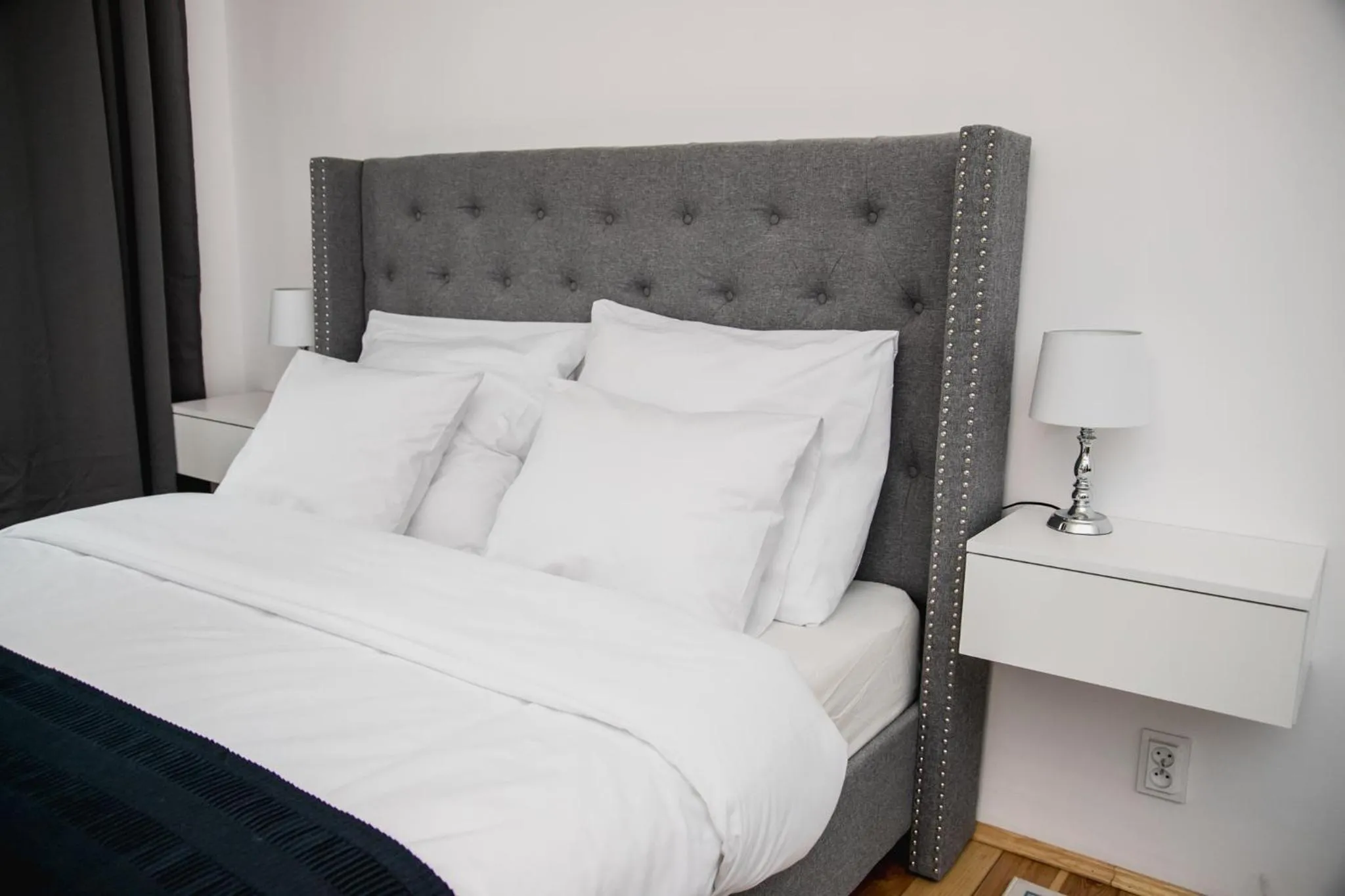 Bed in W1 Katowice