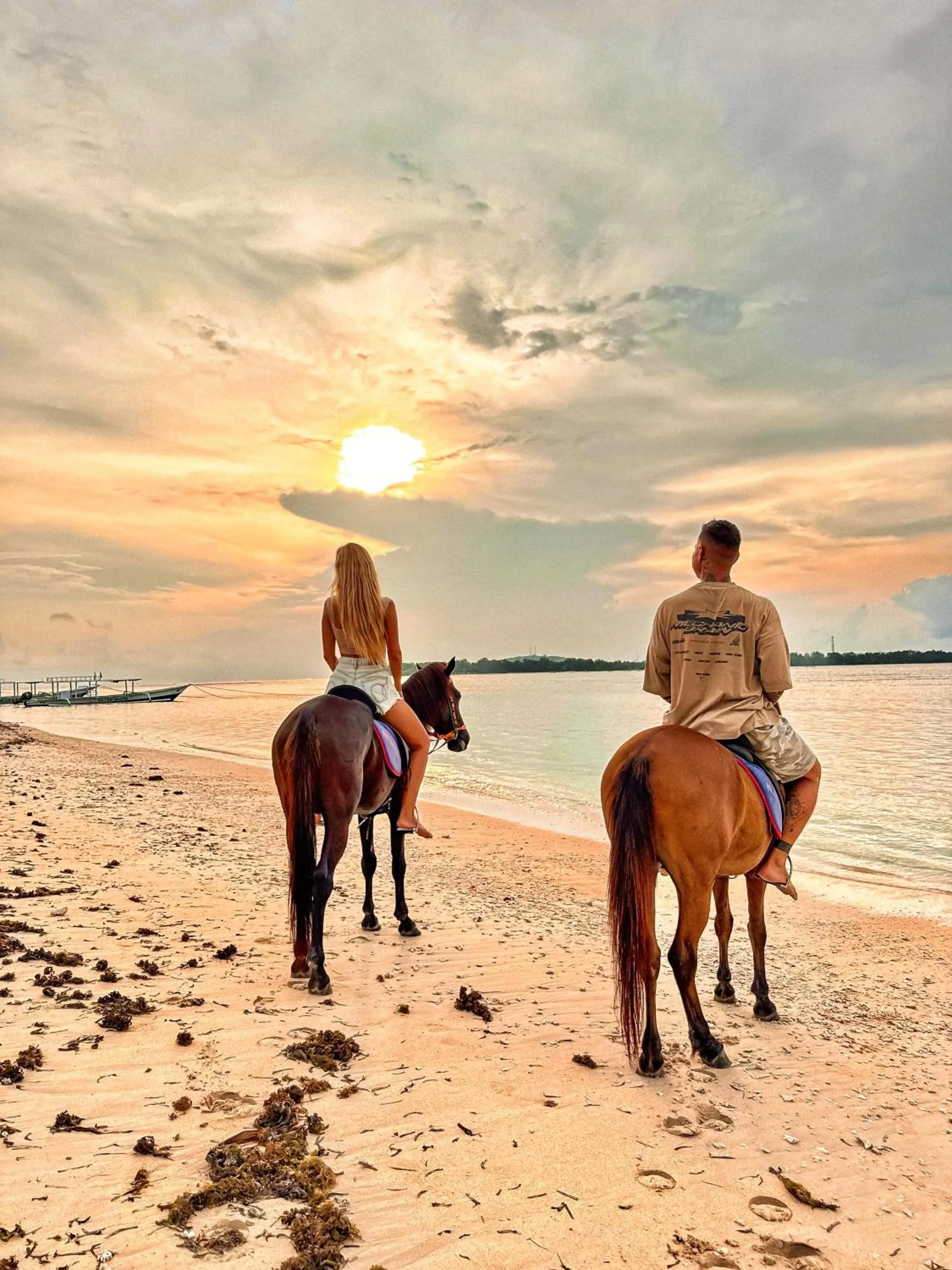 People in Pelangi Cottages Gili Air