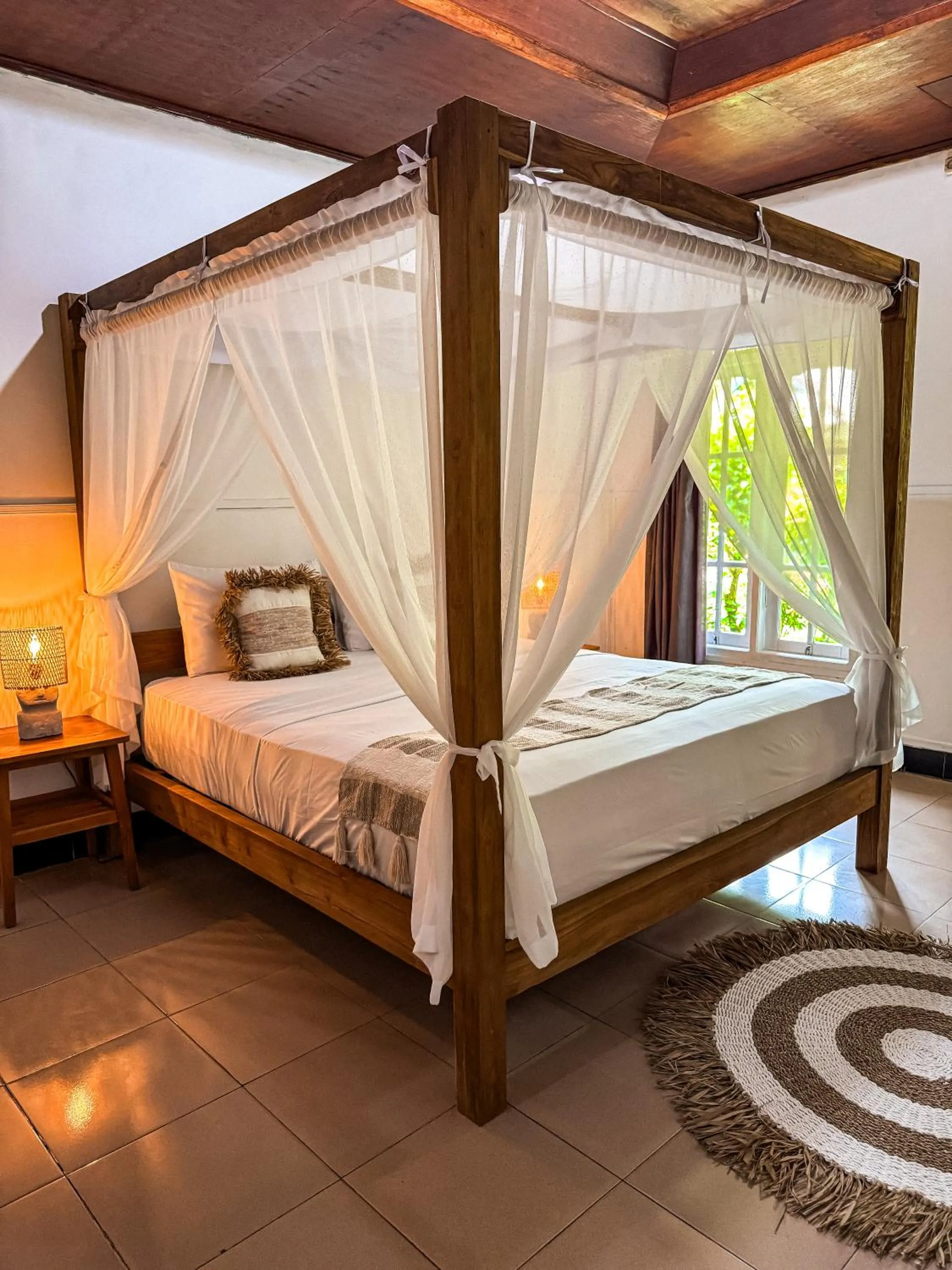 Bed in Pelangi Cottages Gili Air