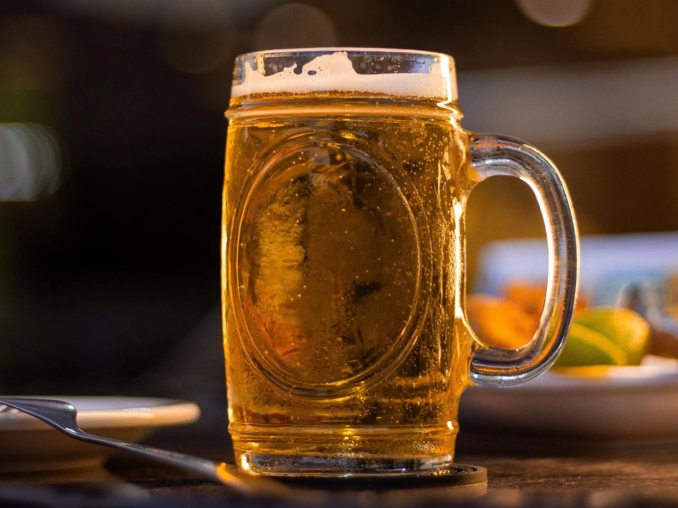 Drinks in Continental Inn