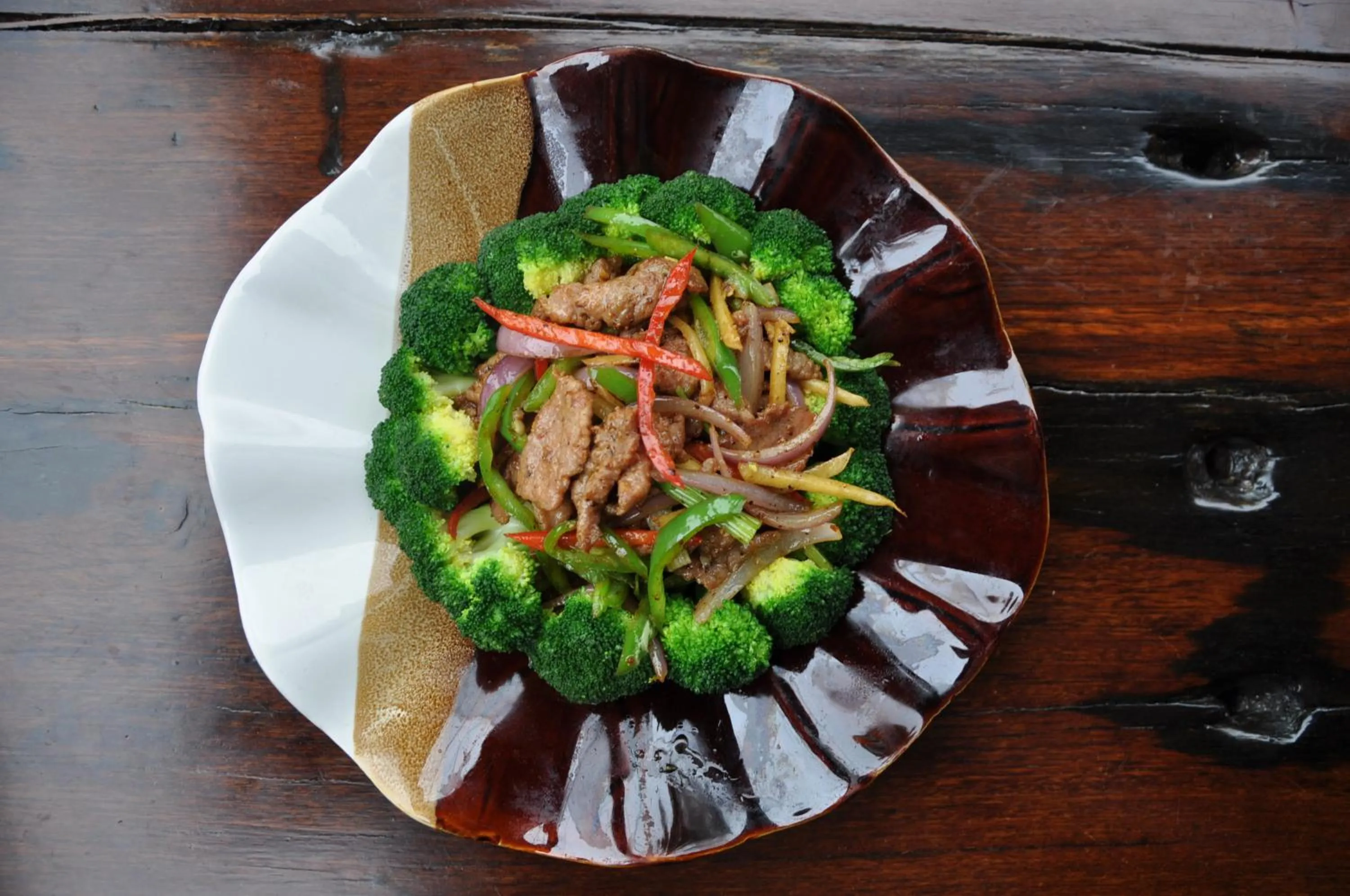 Food in Yangshuo Tea Cozy--one way Free pick up from airport or TS 4 nights