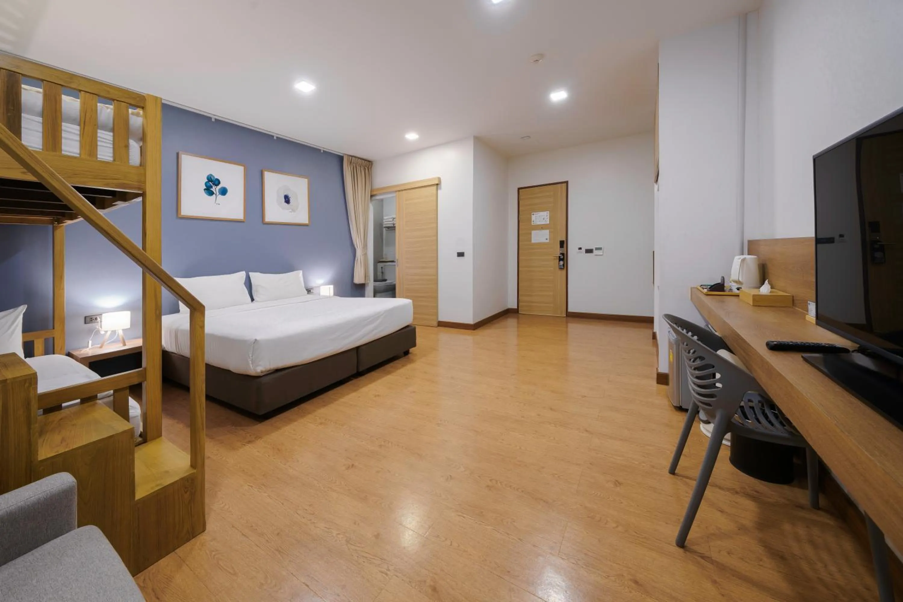 Bed in Icon Park Hotel, Chiang Mai- SHA Extra Plus