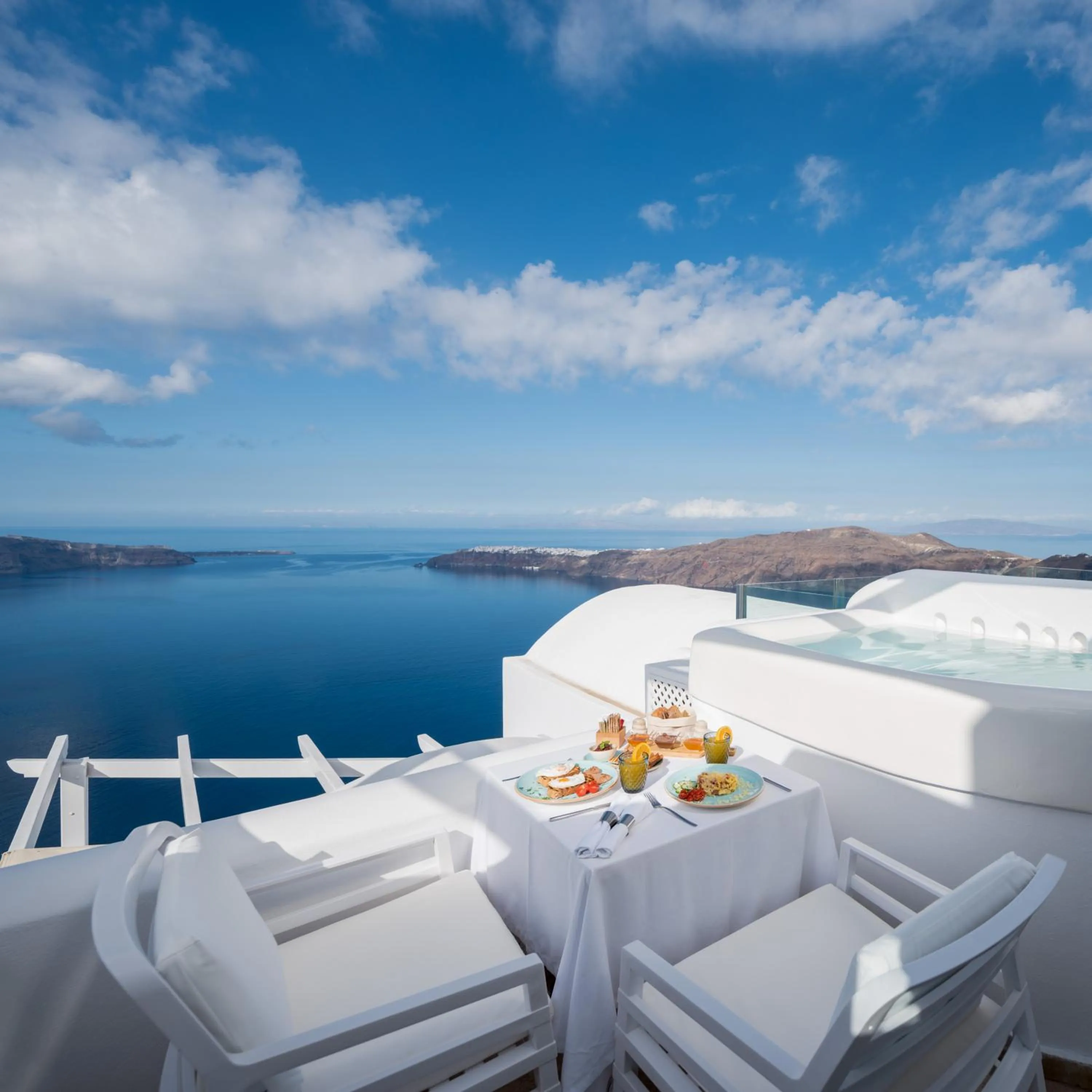 Day in Above Blue Suites