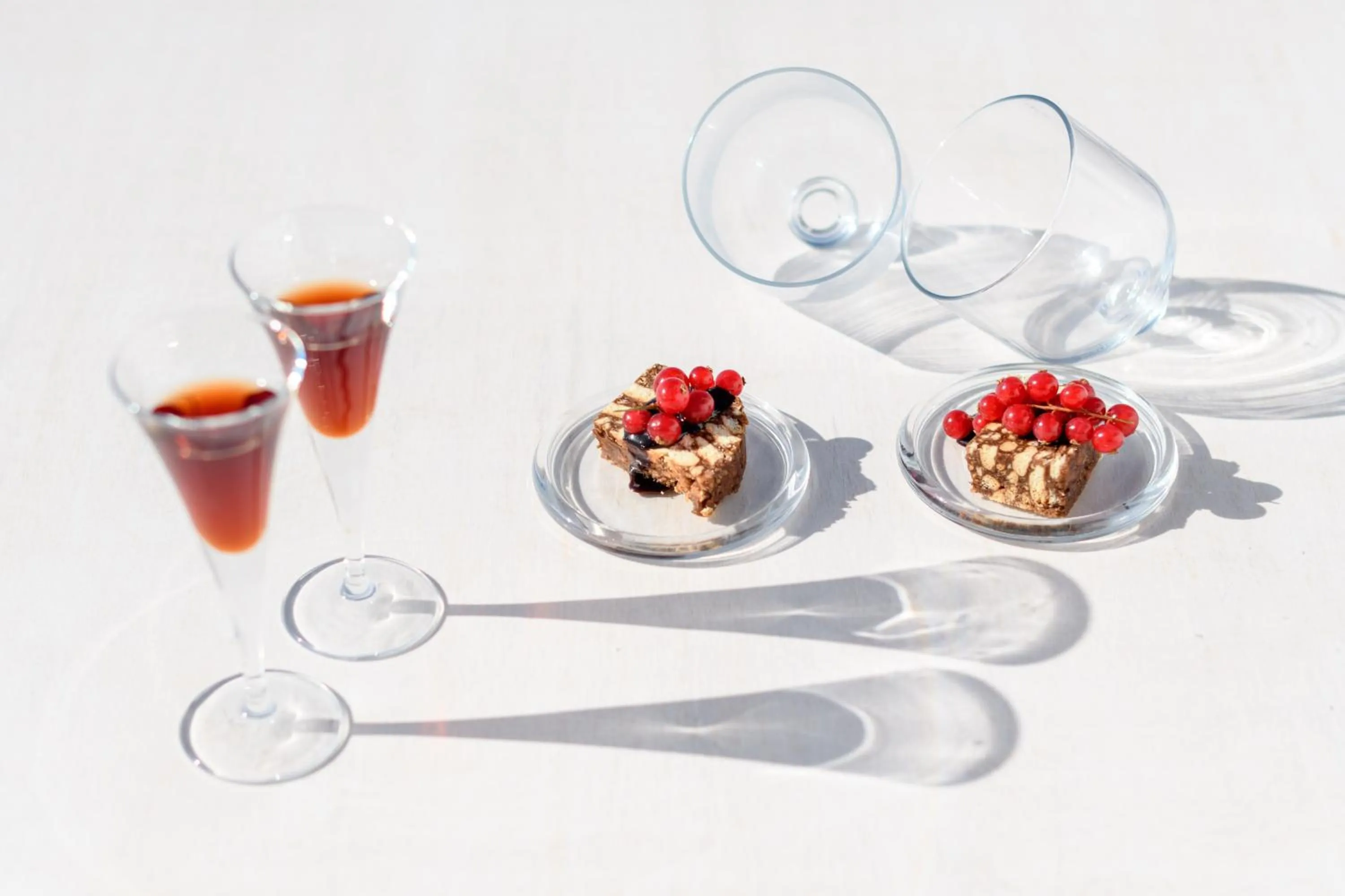 Food and drinks in Above Blue Suites