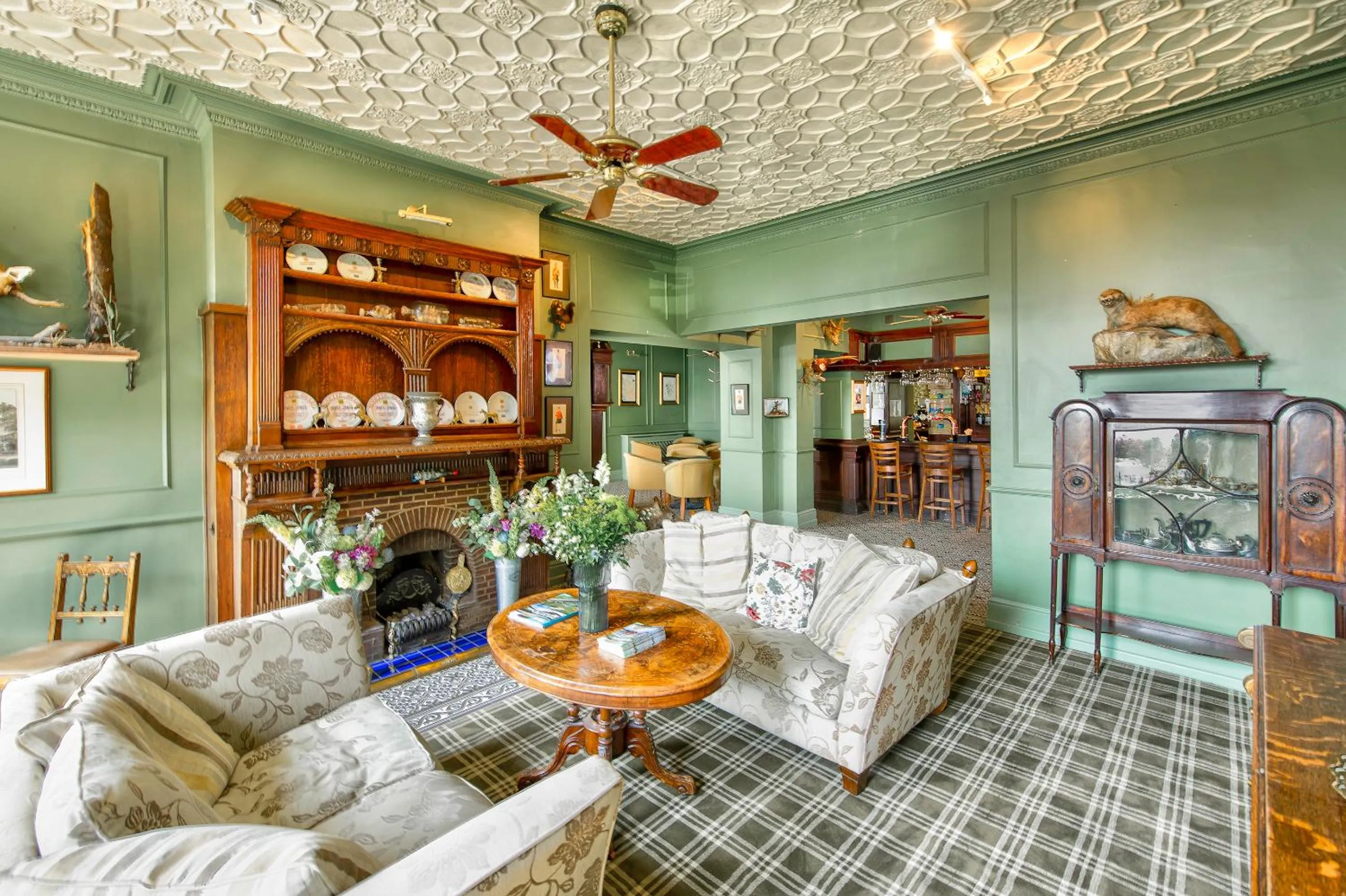 Lounge or bar in The Central Hotel