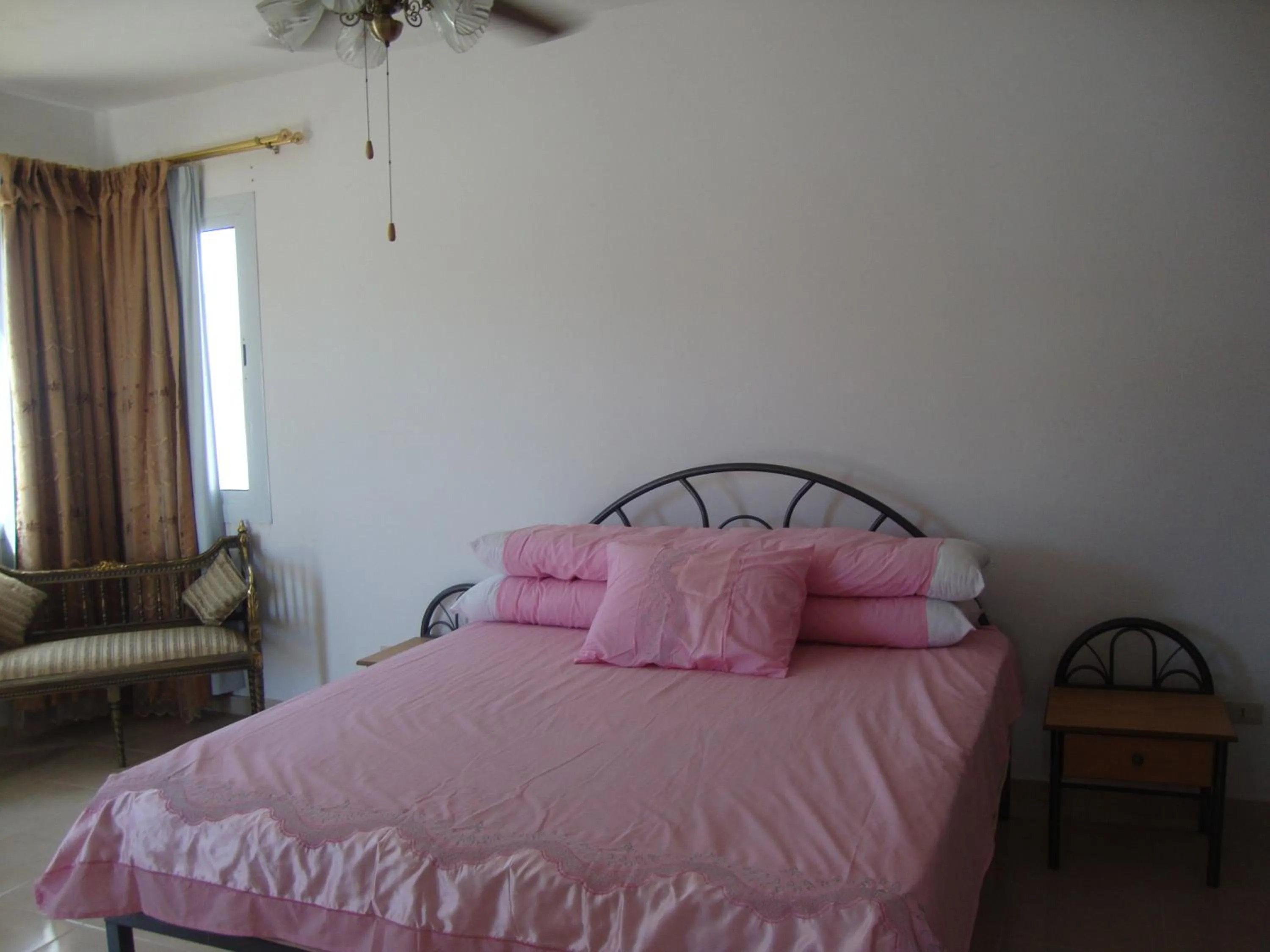 Bedroom in Luxury Villa Panorama Beach