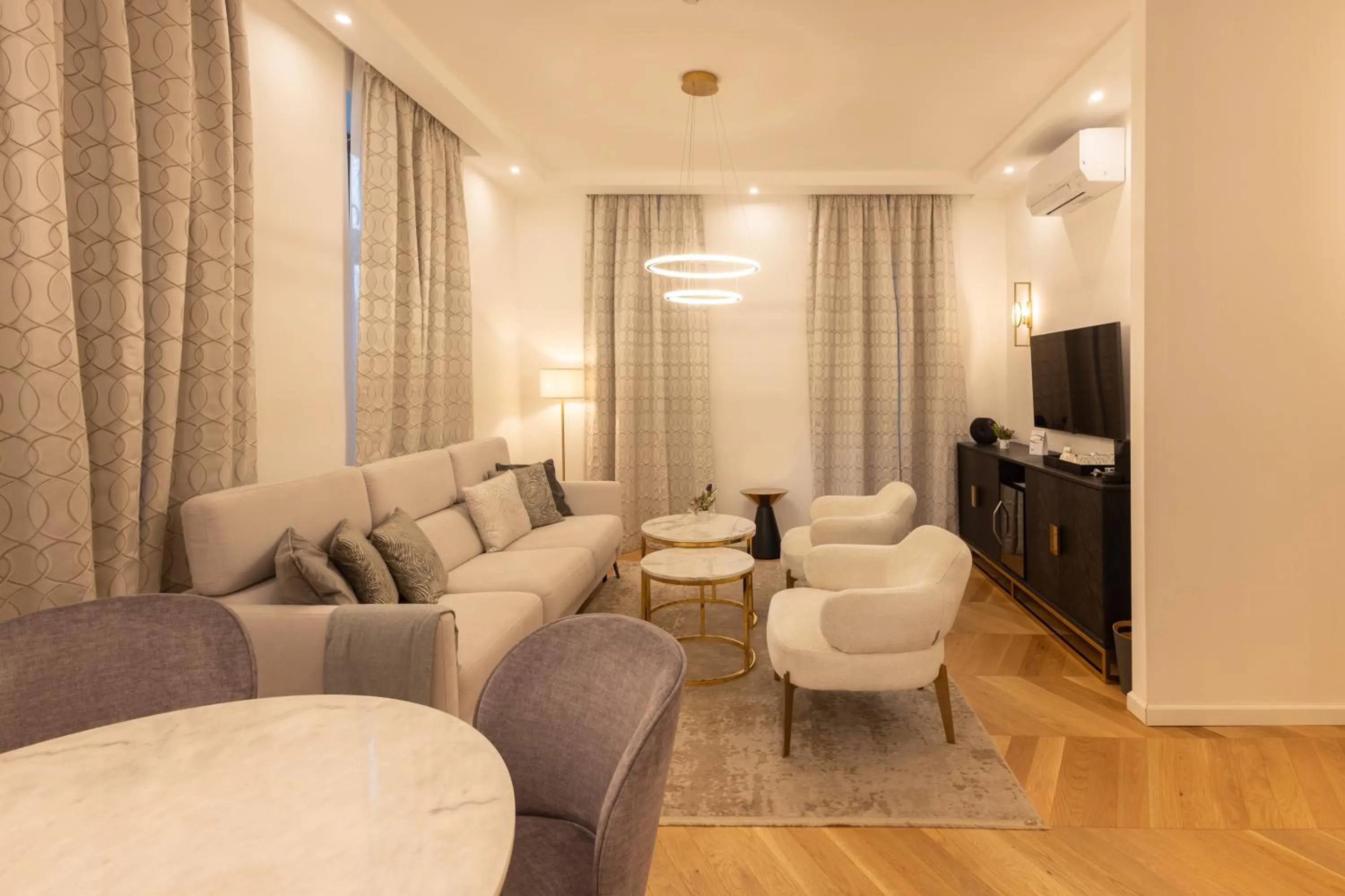 TV and multimedia in Vadkert Major