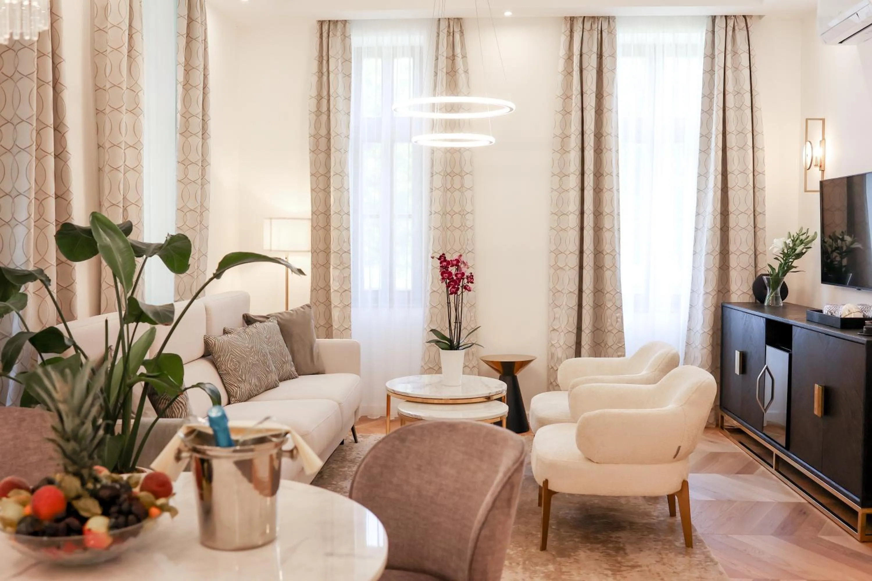 TV and multimedia in Vadkert Major