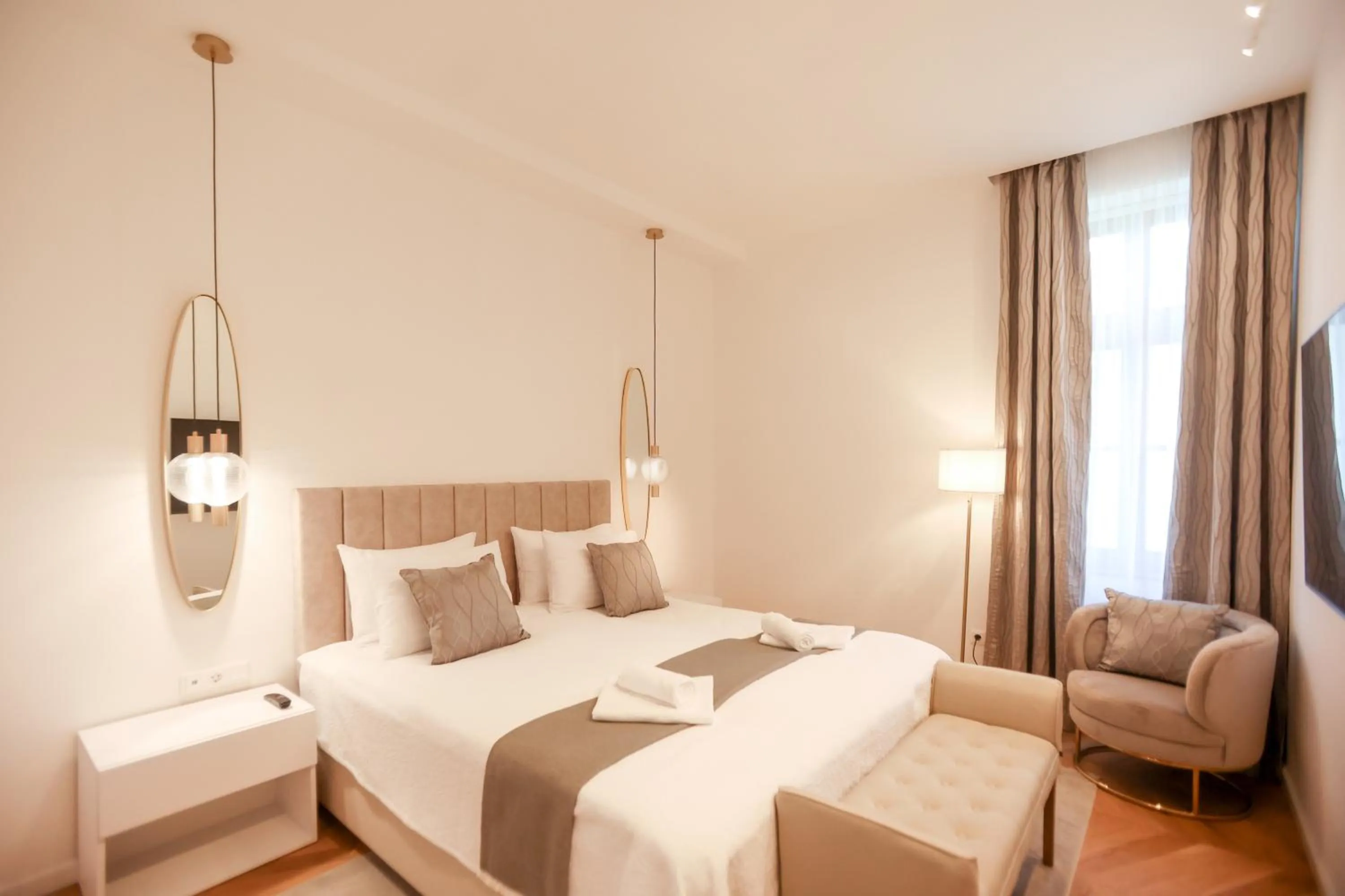 Photo of the whole room, Bed in Vadkert Major