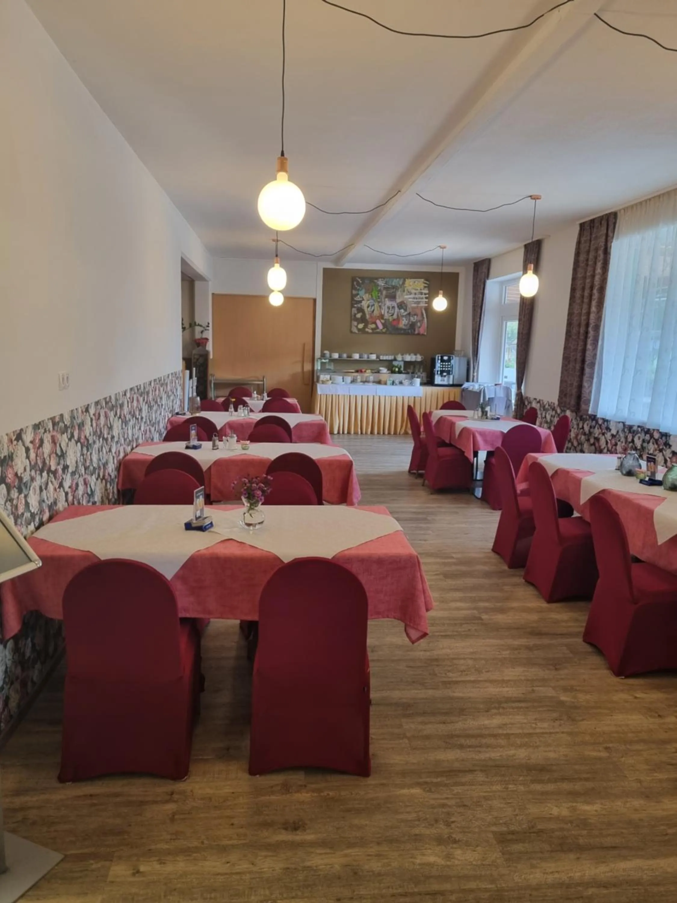 Dining area in Appartementhotel Rutar Lido