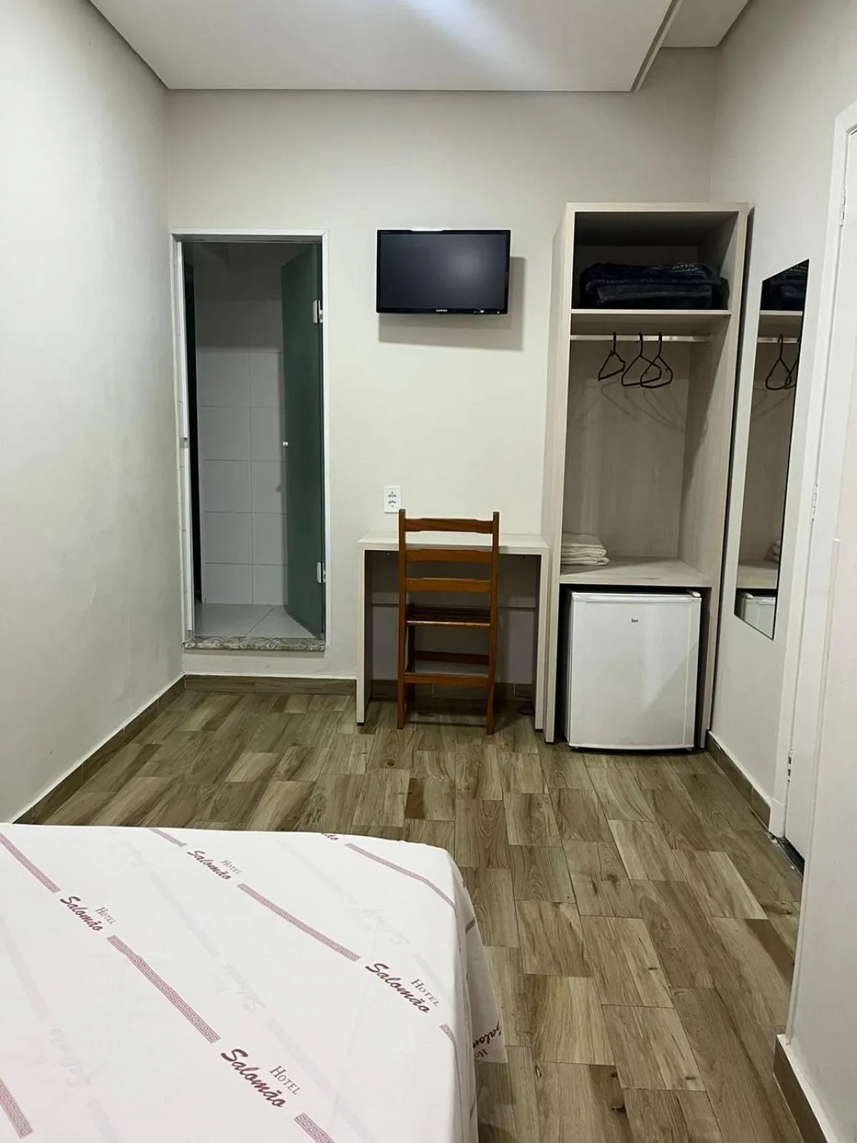 TV and multimedia, Bed in Hotel Salomão - Próximo a 25 de Março, Bom Retiro, Brás e Rua Santa Efigênia, a 2 minutos do Mirante Sampa Sky e pista de Skate Anhangabaú