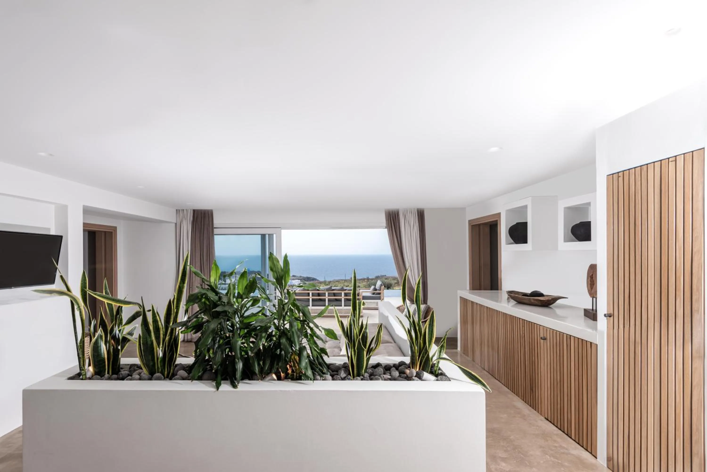 Photo of the whole room in Andronis Arcadia Hotel