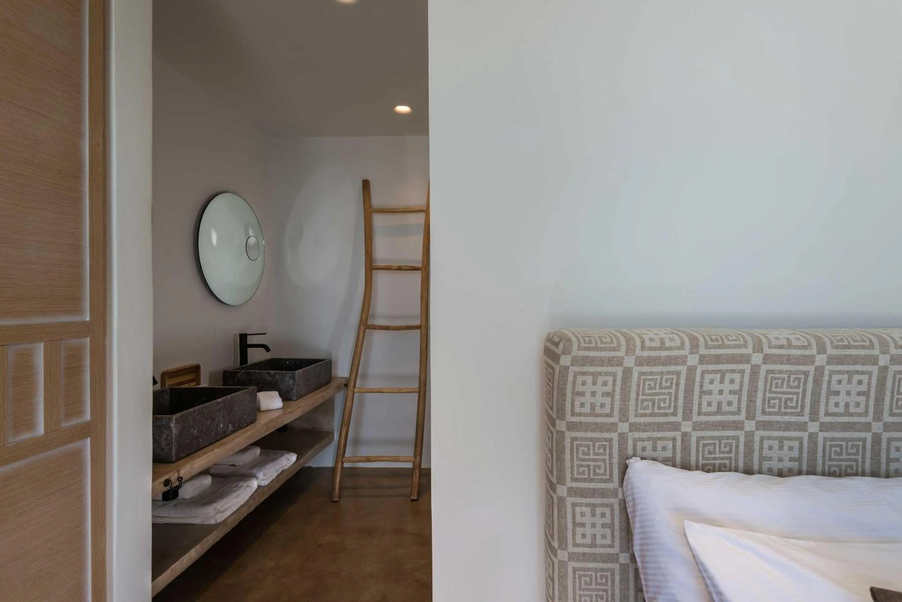 Photo of the whole room, Bed in Andronis Arcadia Hotel