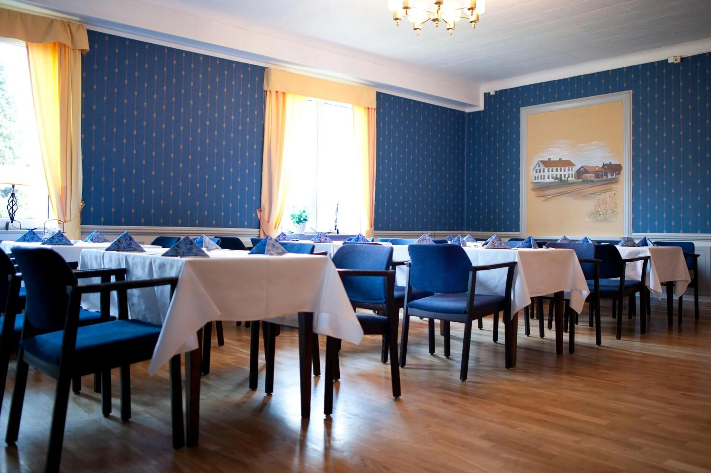 Restaurant/places to eat in Reftele Wardshus