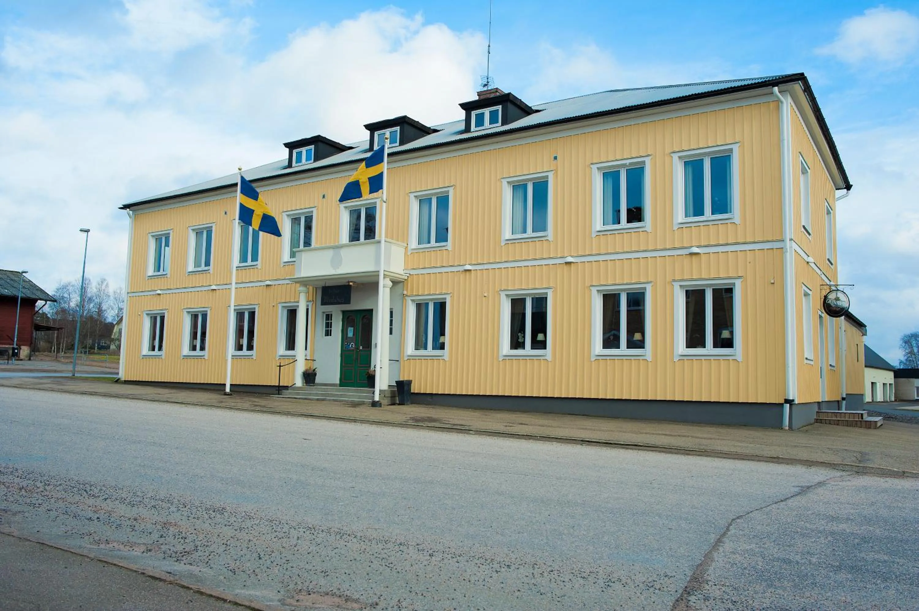 Facade/entrance in Reftele Wardshus