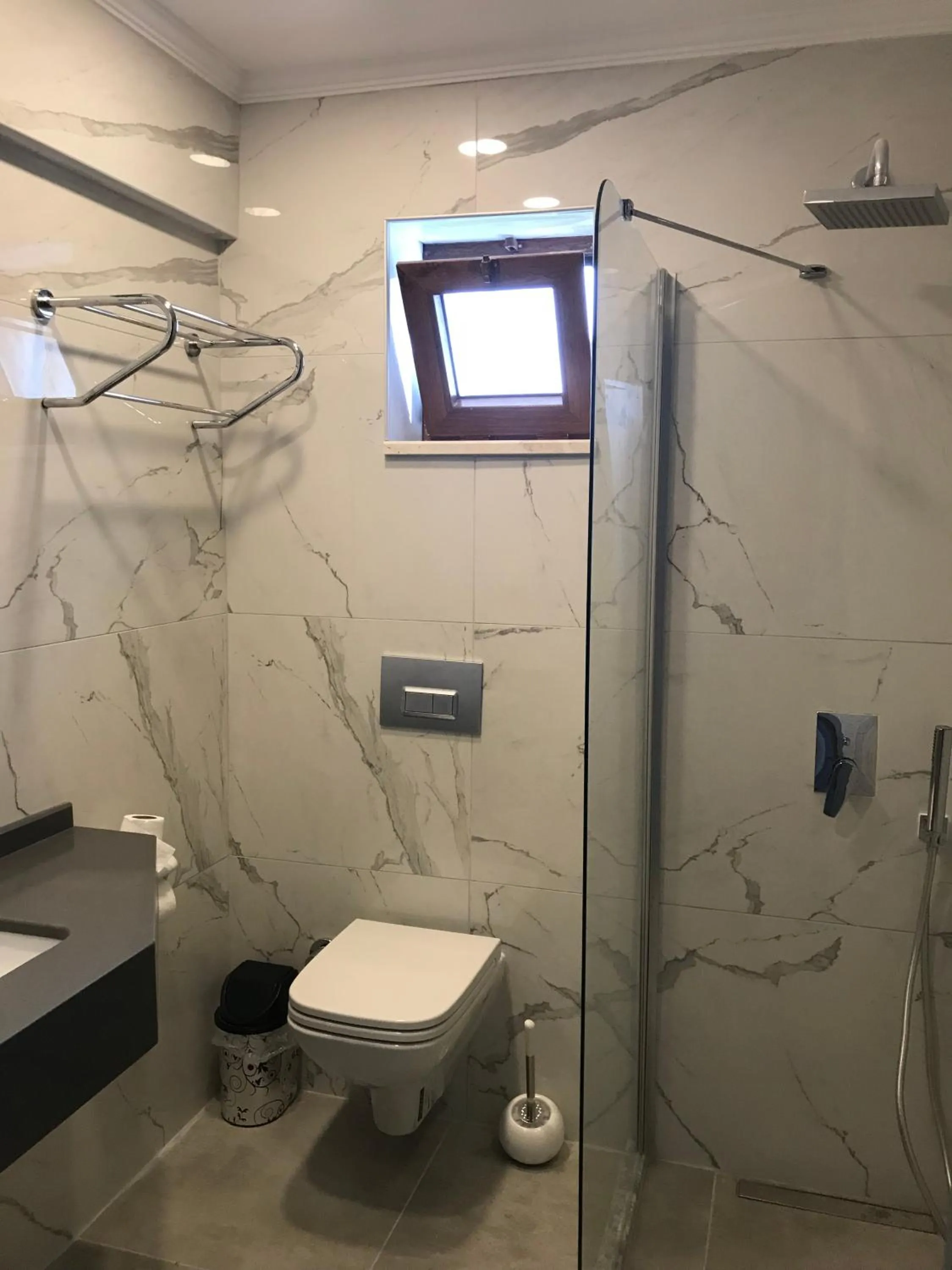 Bathroom in Kilim Hotel & Apart