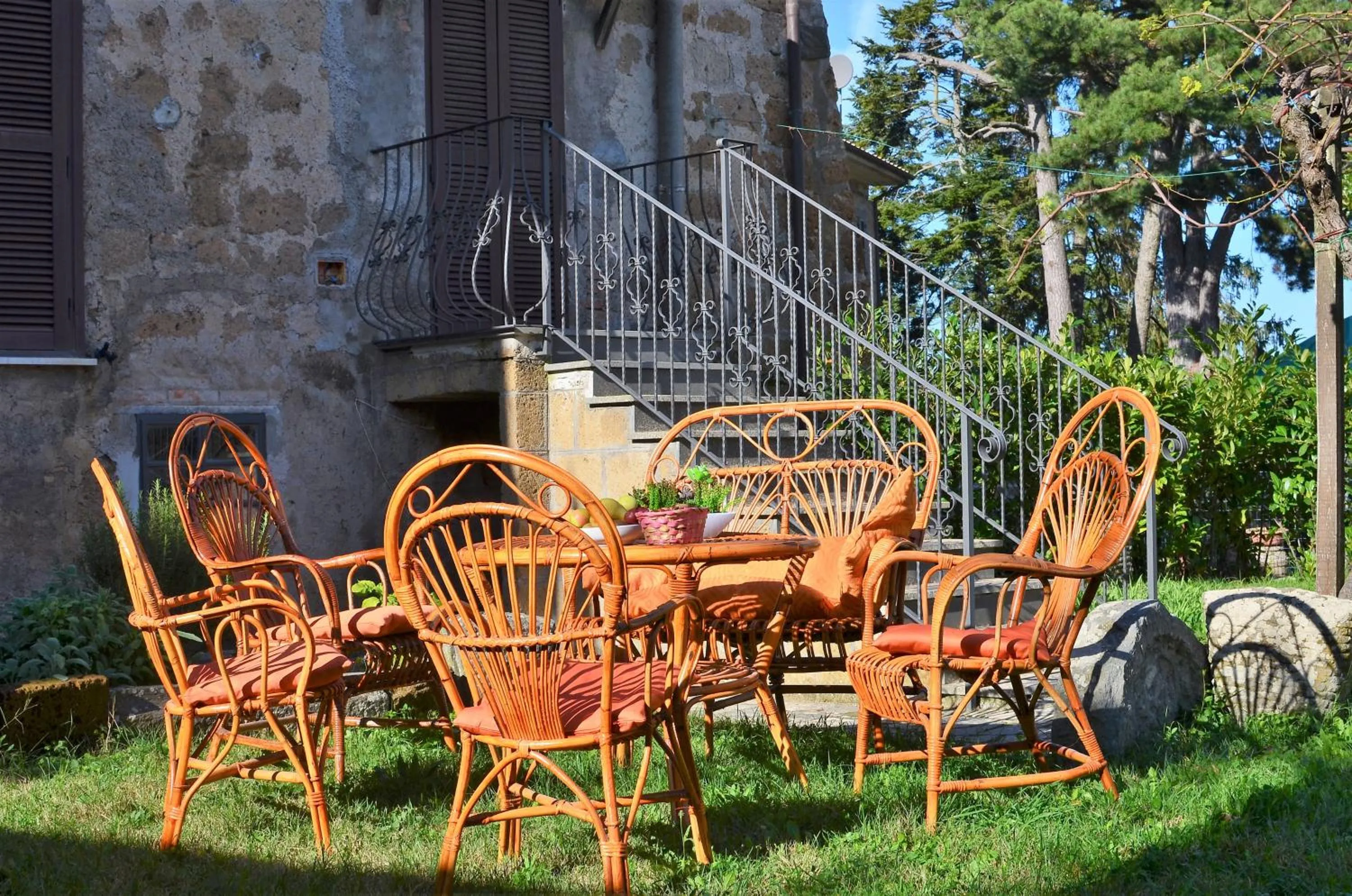 Garden in Il giardino di Elena