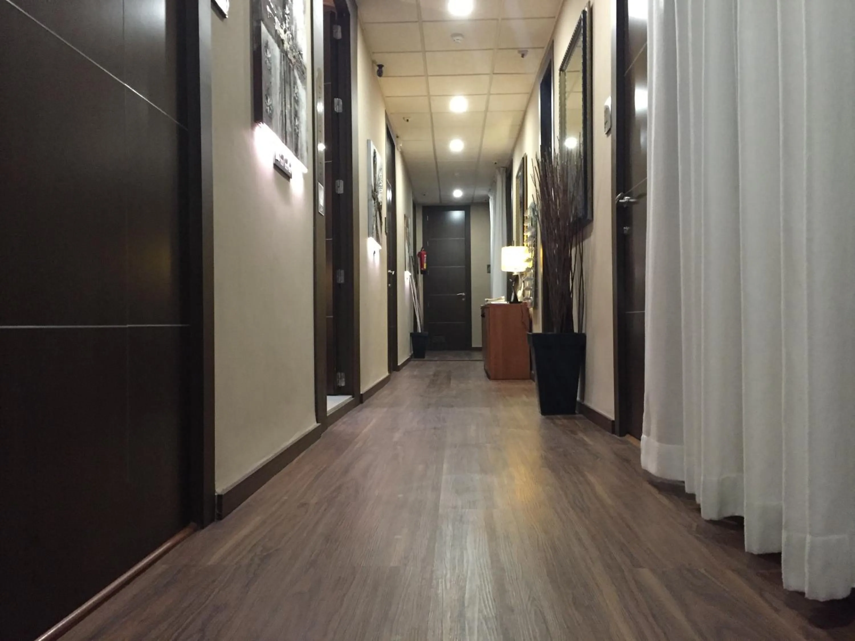 Decorative detail in Hostal Larios