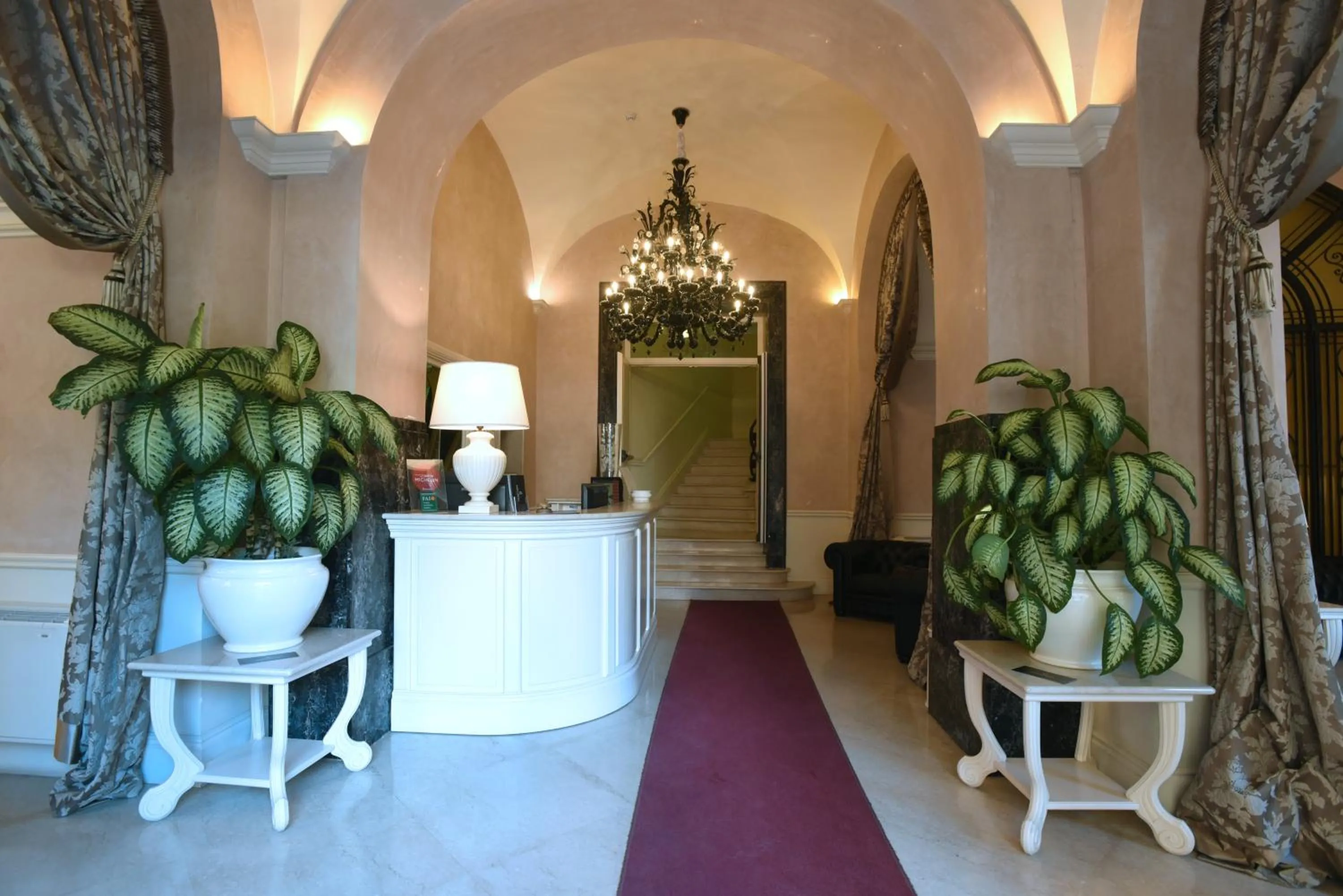 Suite Hotel Santa Chiara