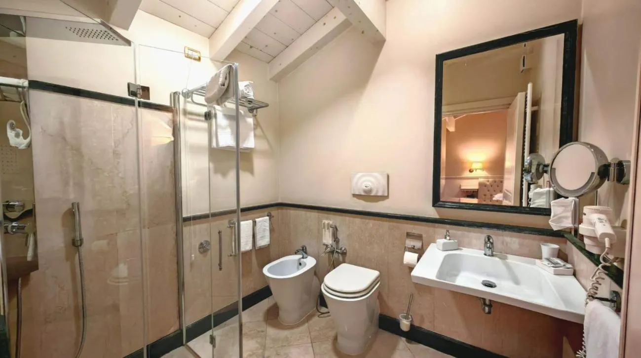 Suite Hotel Santa Chiara