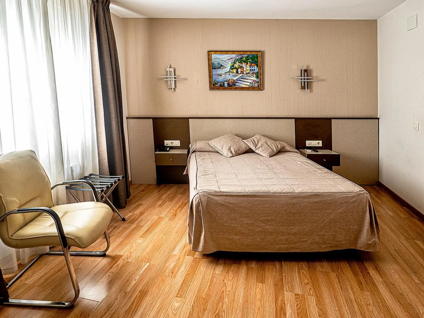 Bed in Hostal Real Aranjuez