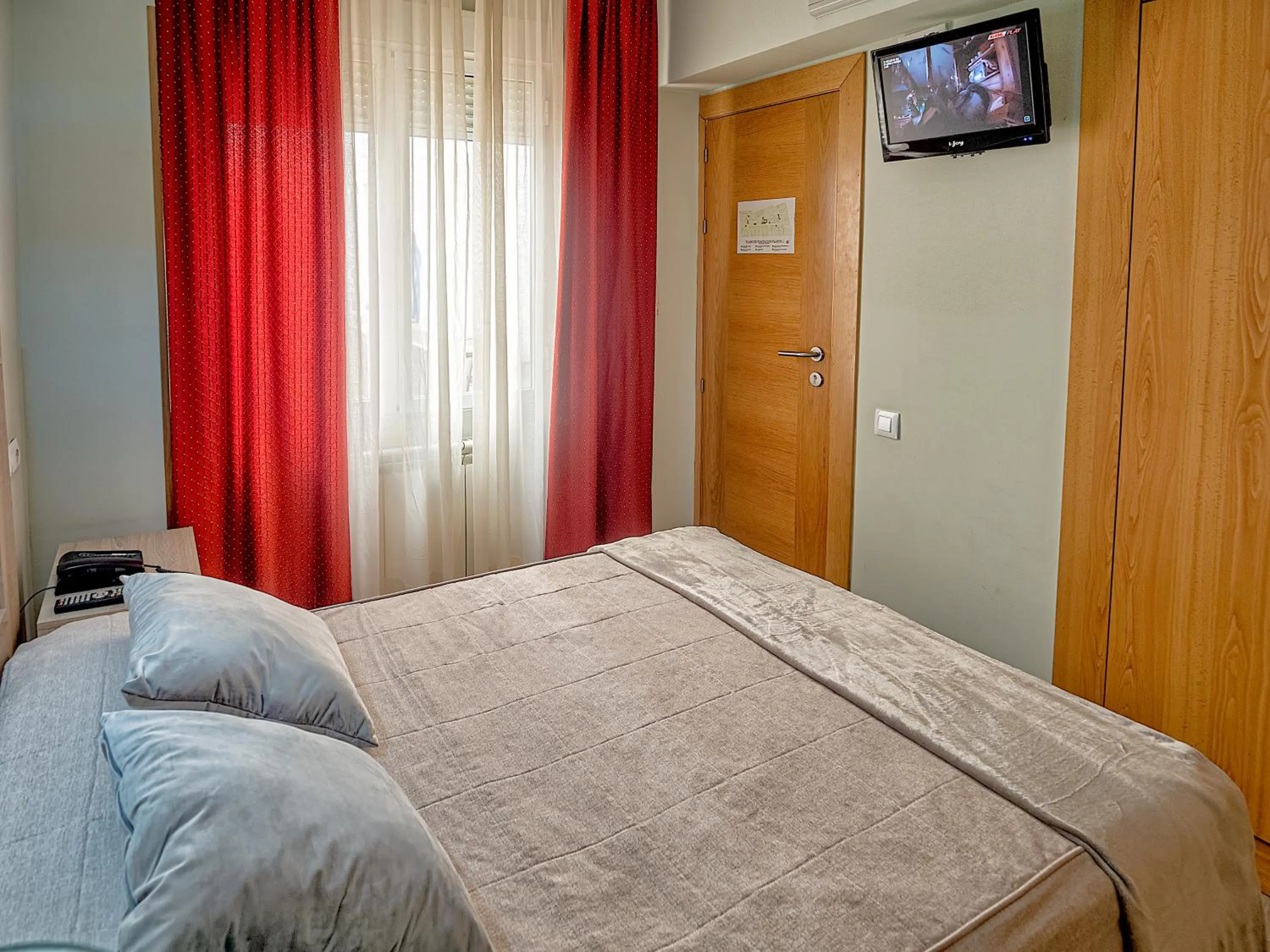 Bed in Hostal Real Aranjuez