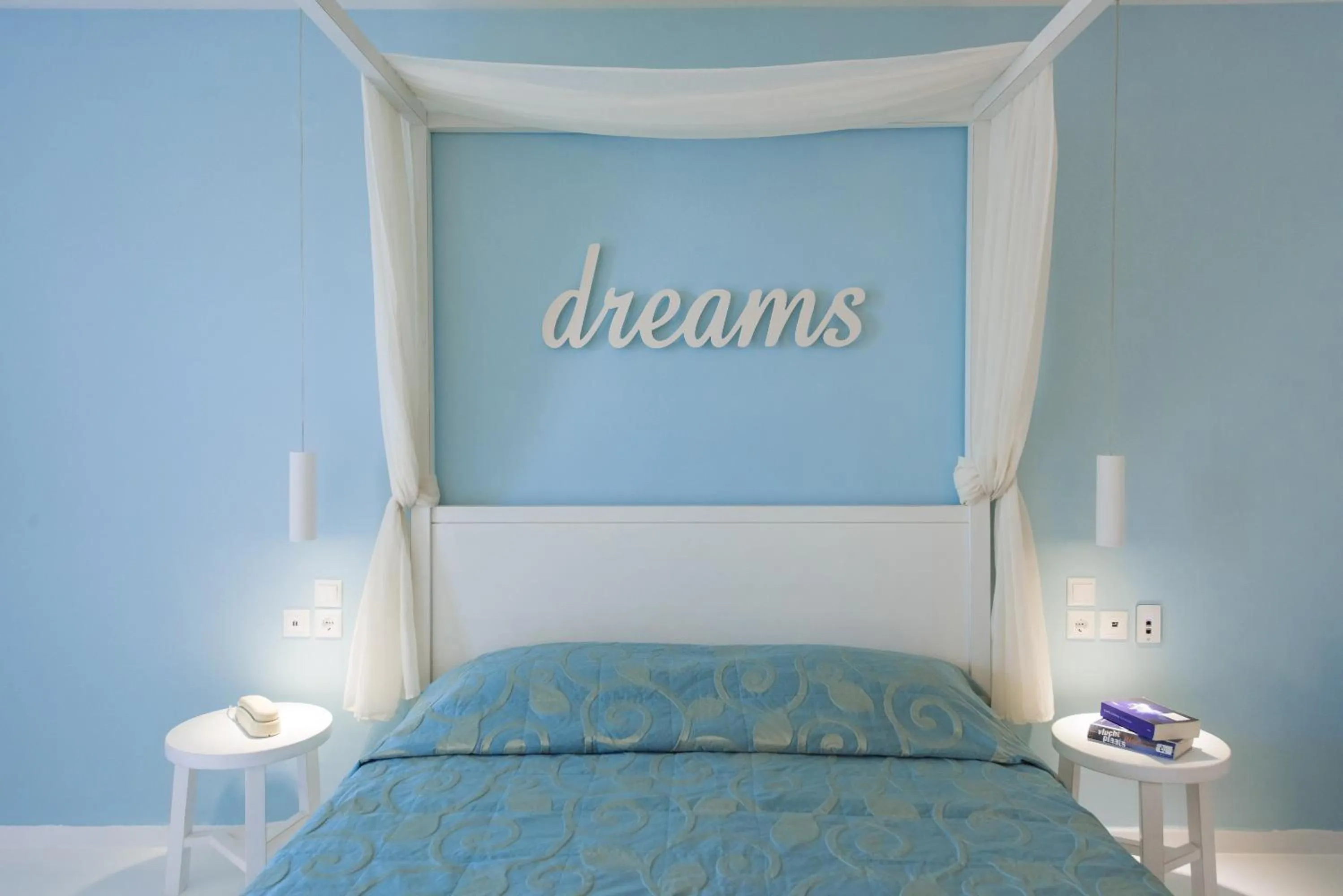 Bed in Eva Mare Hotel & Suites - Adults only