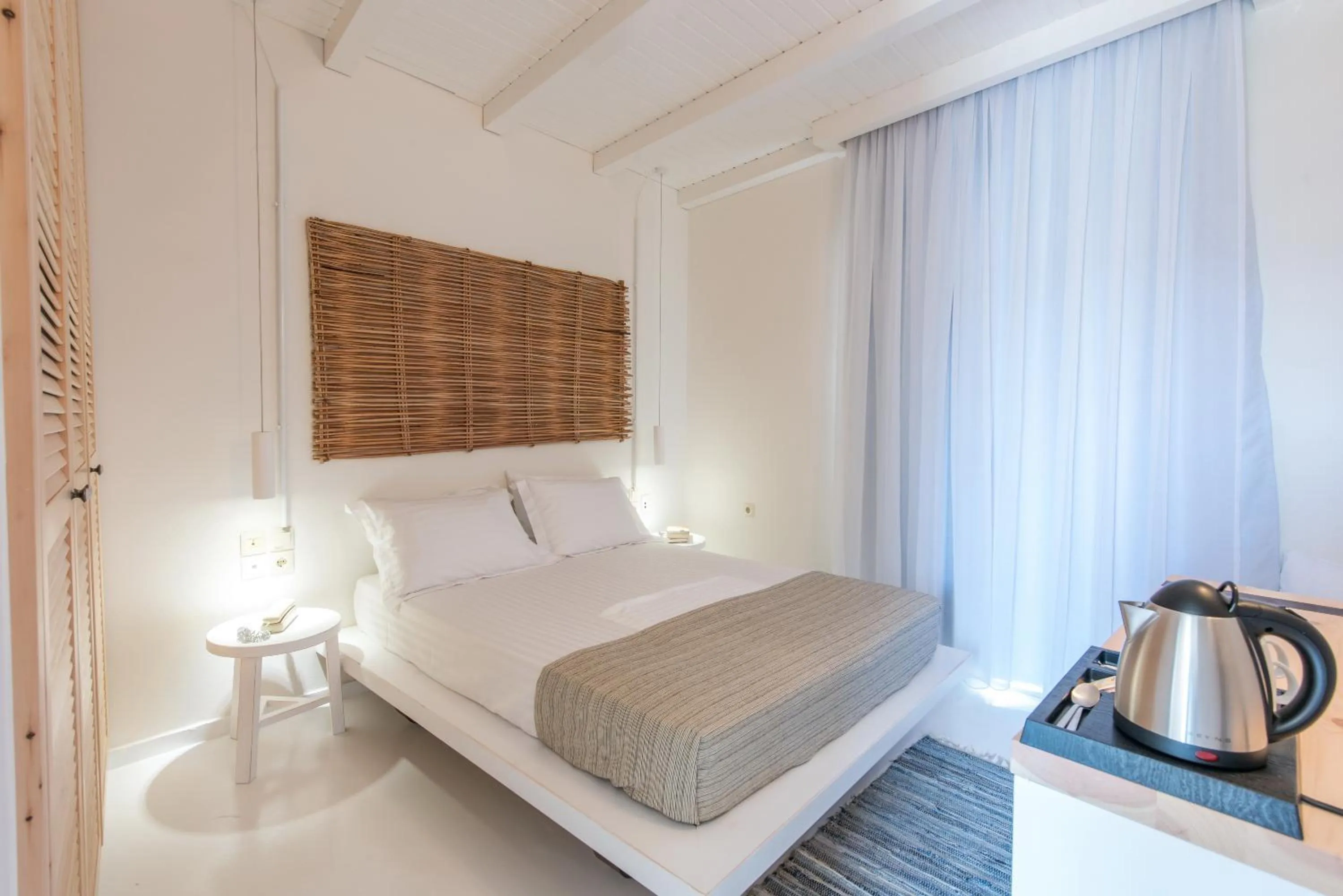 Bed in Eva Mare Hotel & Suites - Adults only