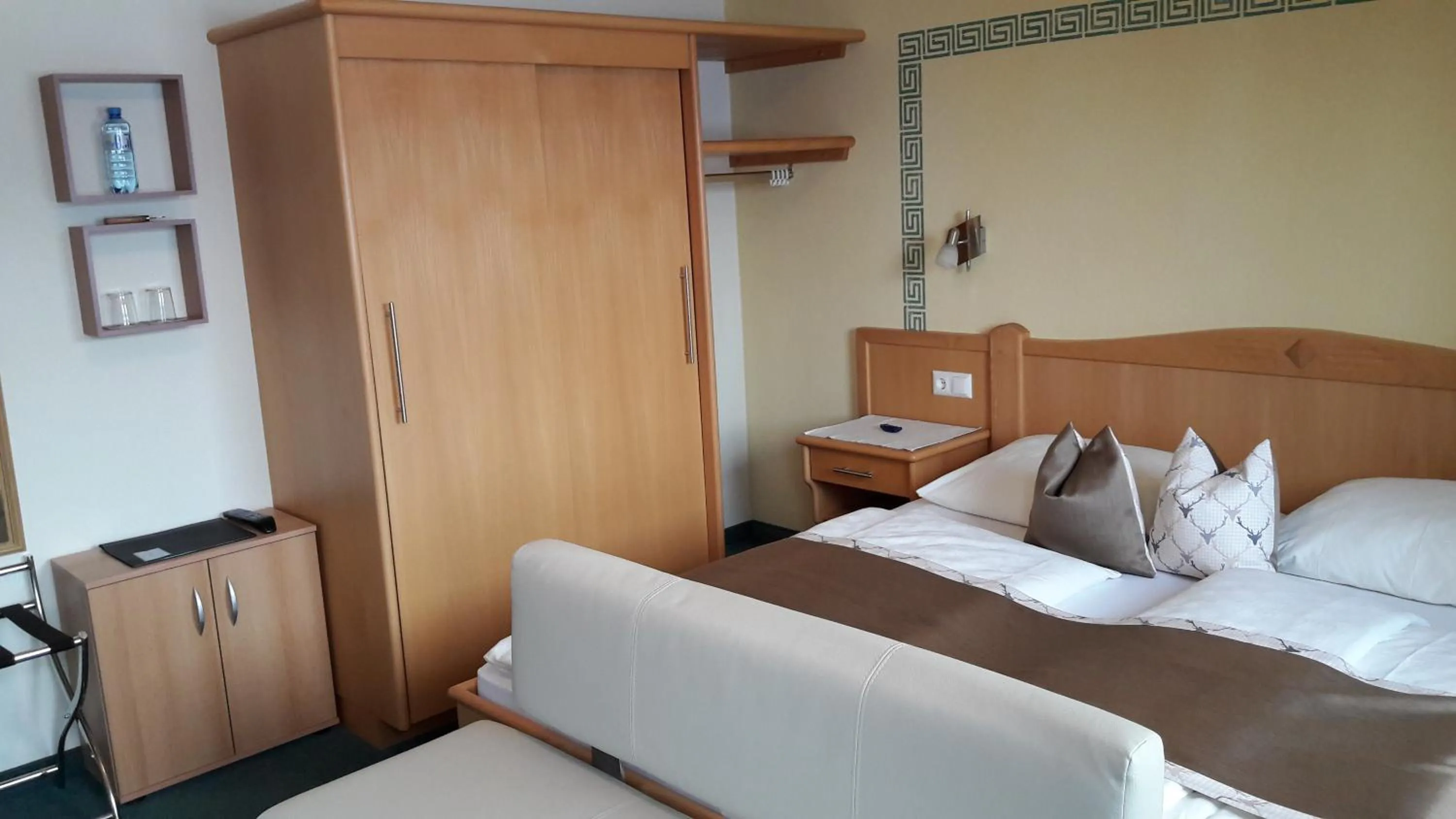 Photo of the whole room, Bed in Pension Felsenheim