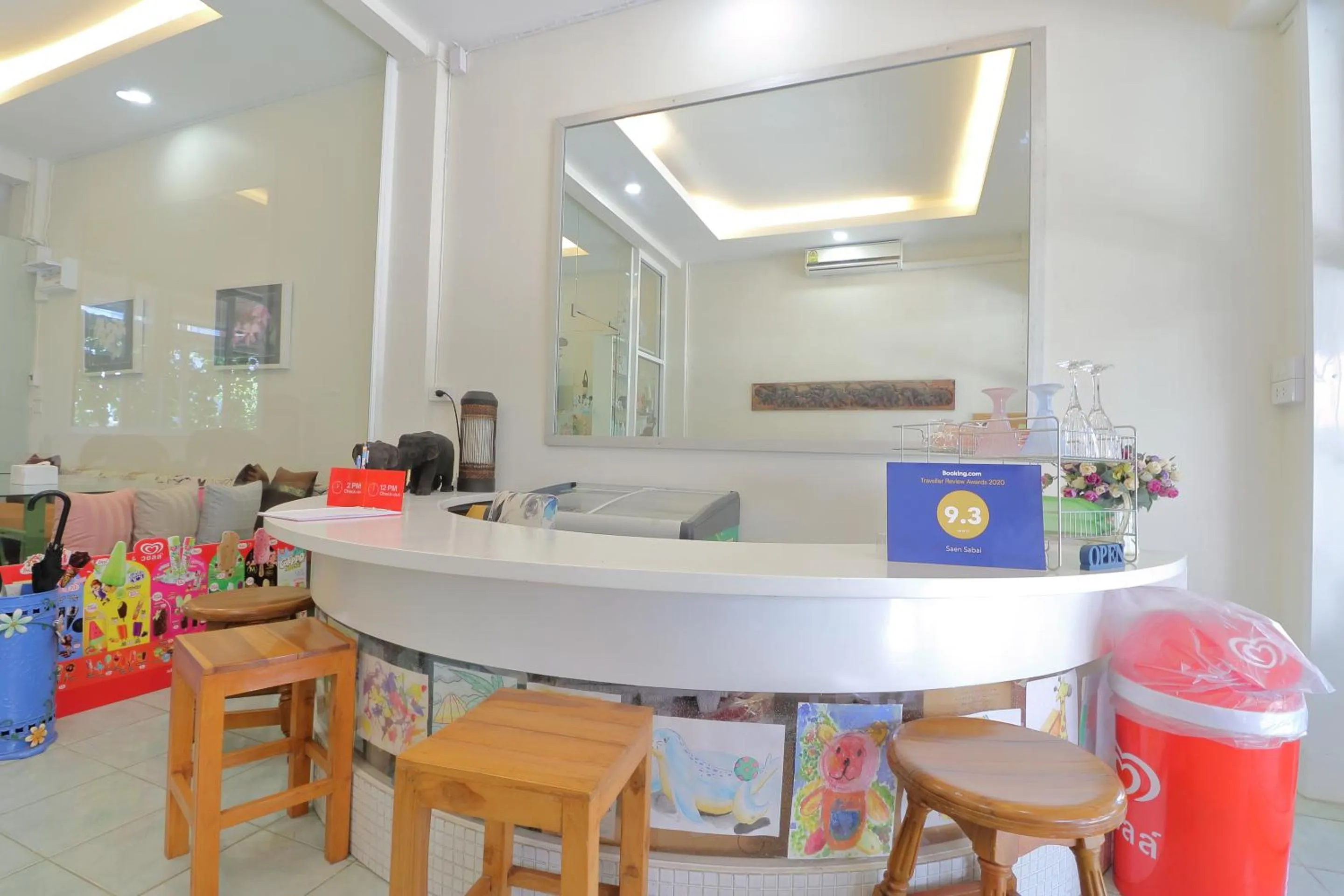 Lobby or reception in Saen Sabai Hostel