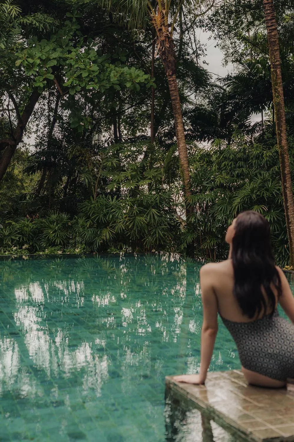 Swimming pool in Capella Singapore