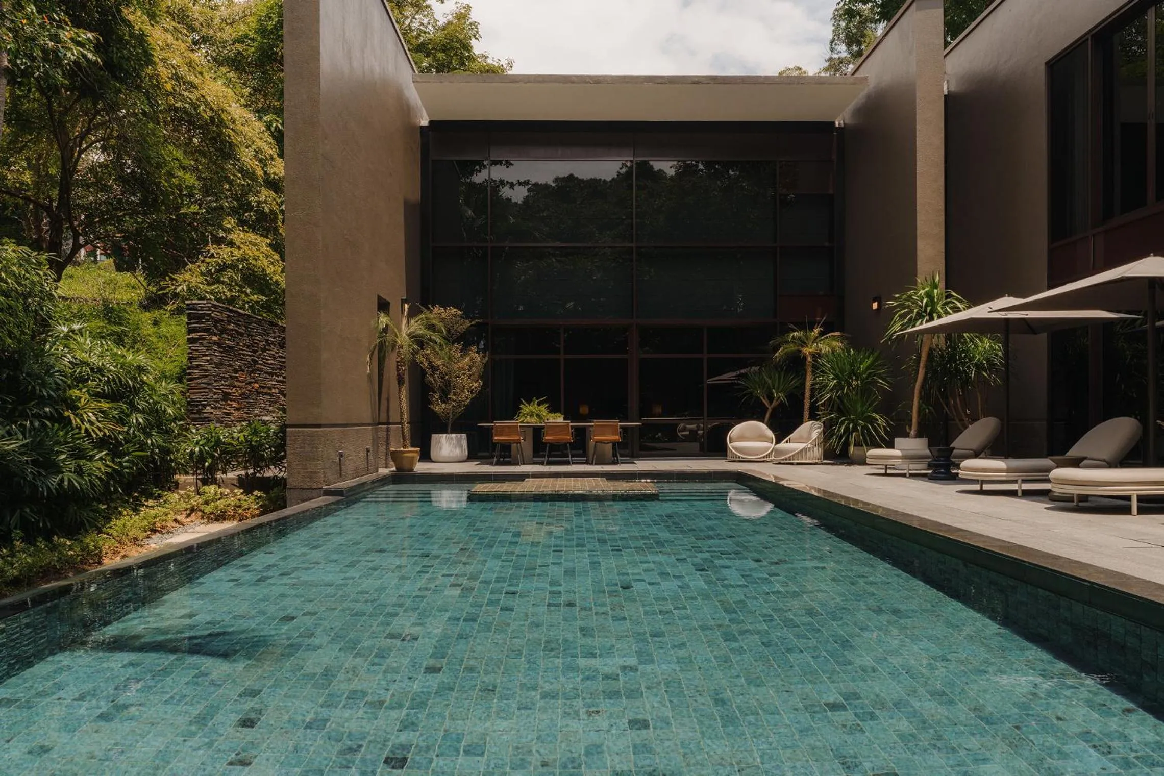 Swimming pool in Capella Singapore