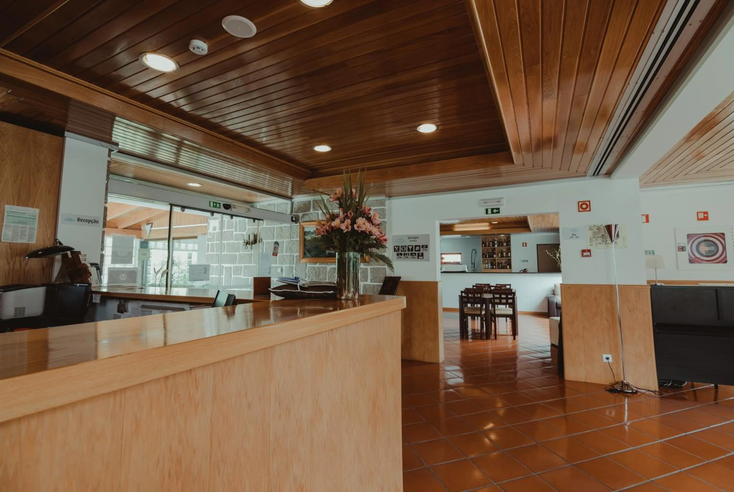 Lobby or reception in Hotel Senhora do Espinheiro
