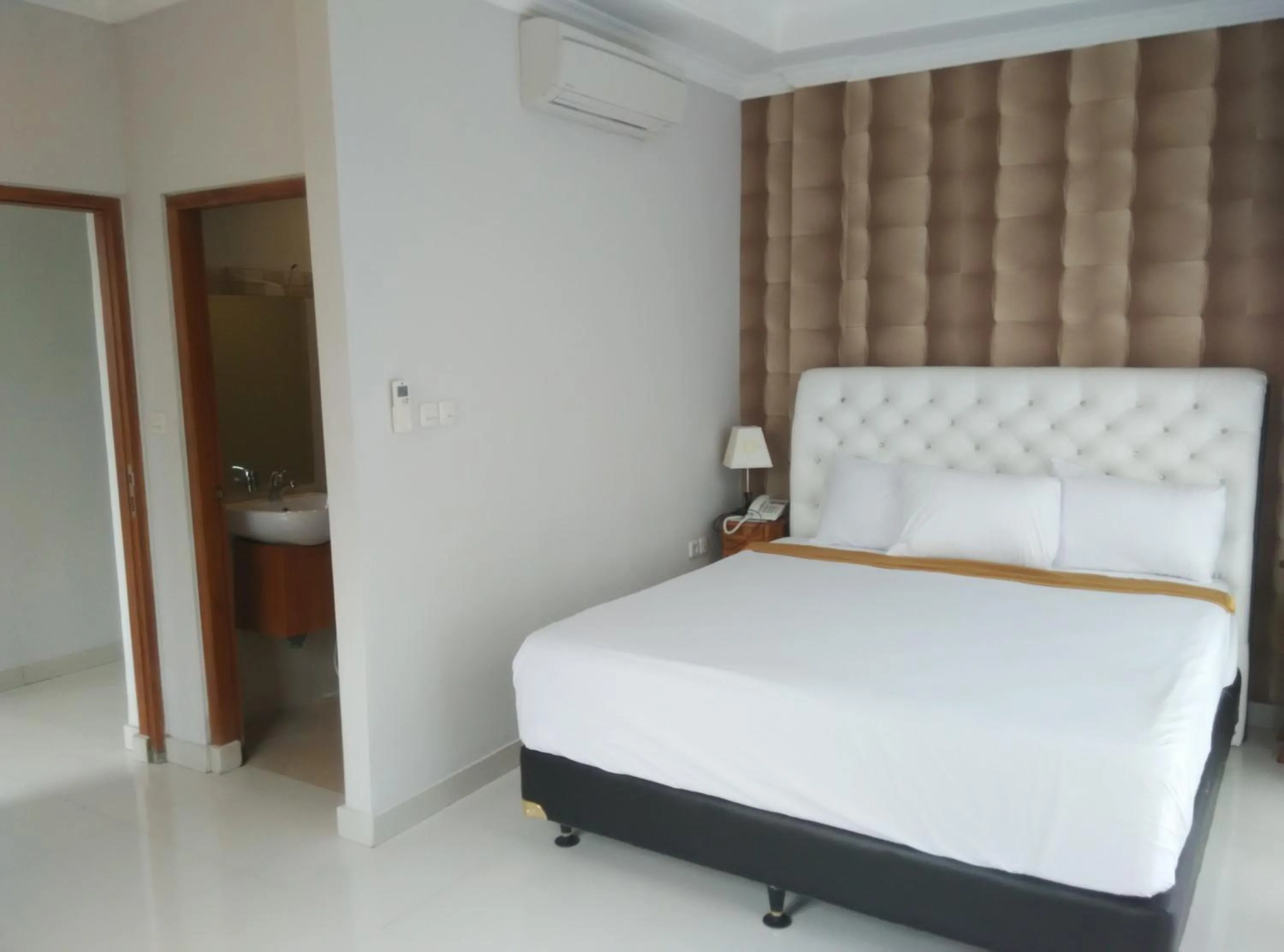 Bedroom in Wahyu Dana Hotel