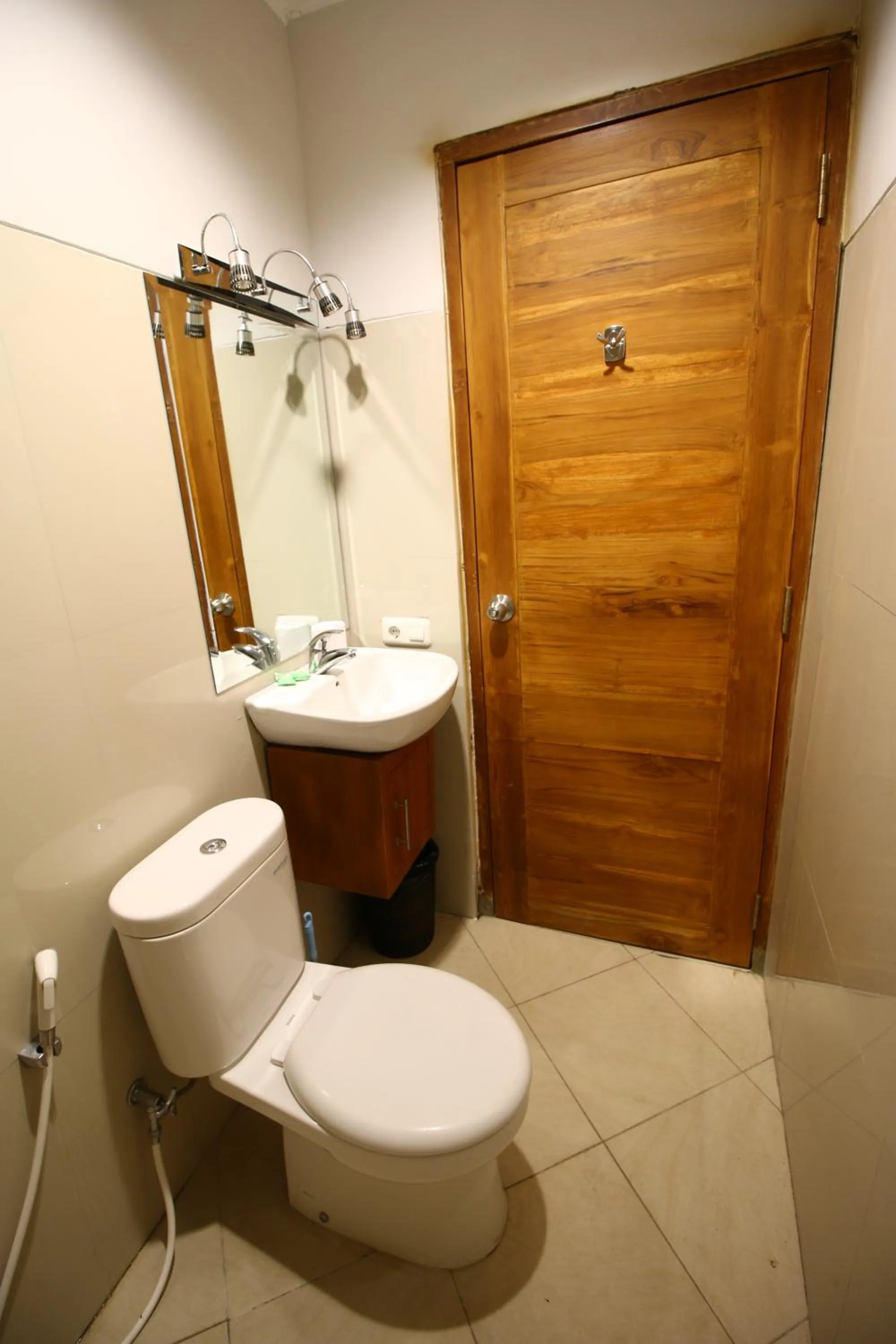 Toilet in Wahyu Dana Hotel