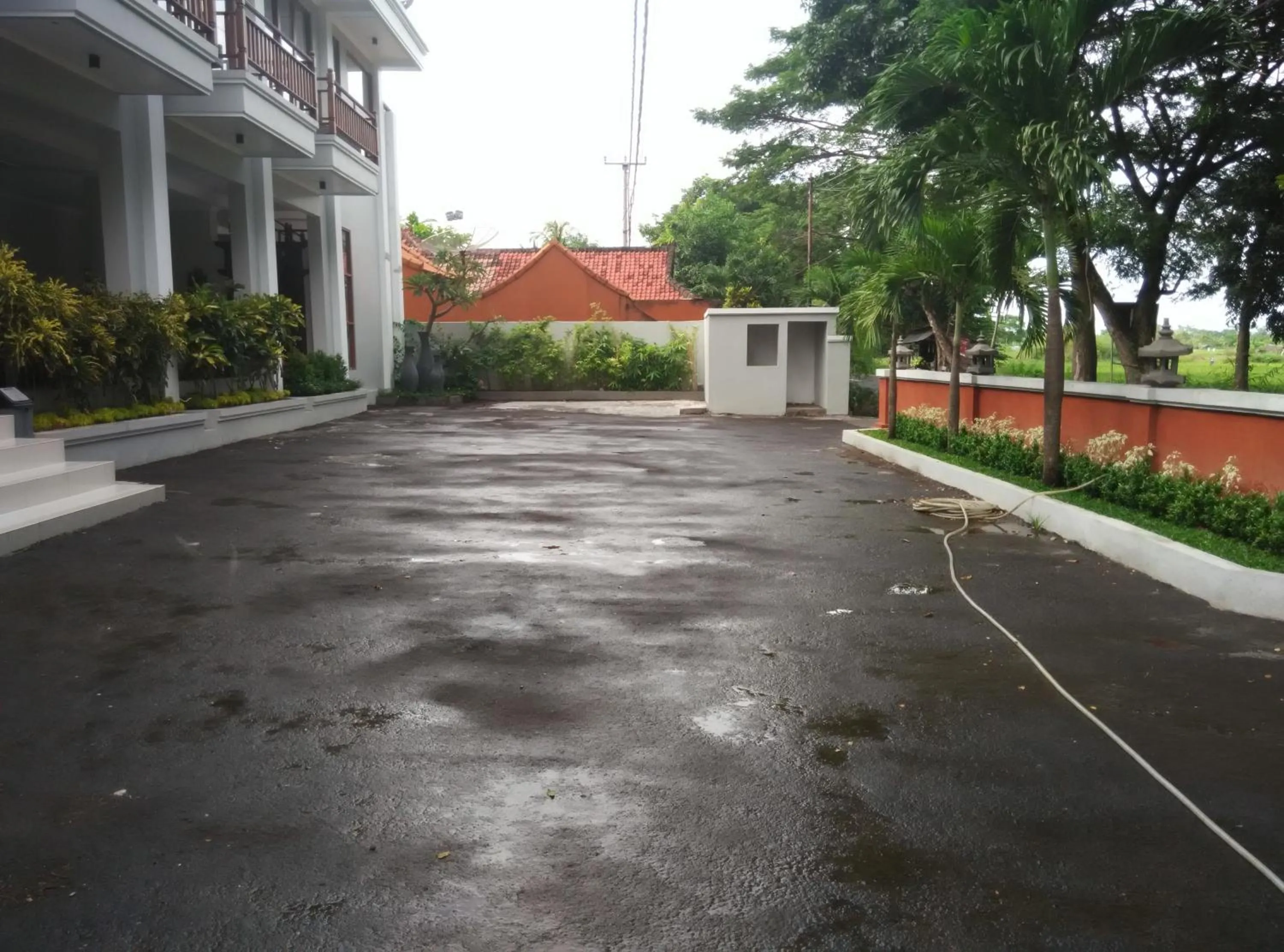 Facade/entrance in Wahyu Dana Hotel